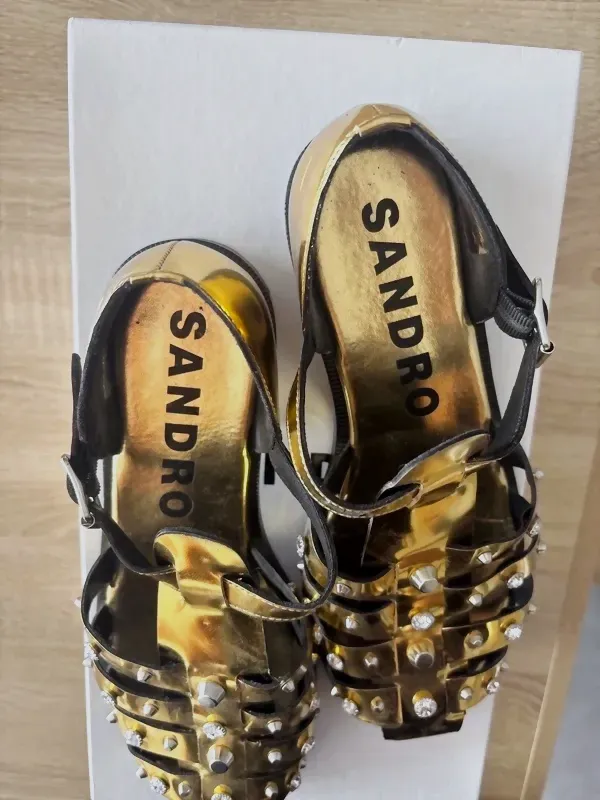 Sandales Sandro dorées à clous – Sandro – doré – taille 37 2
