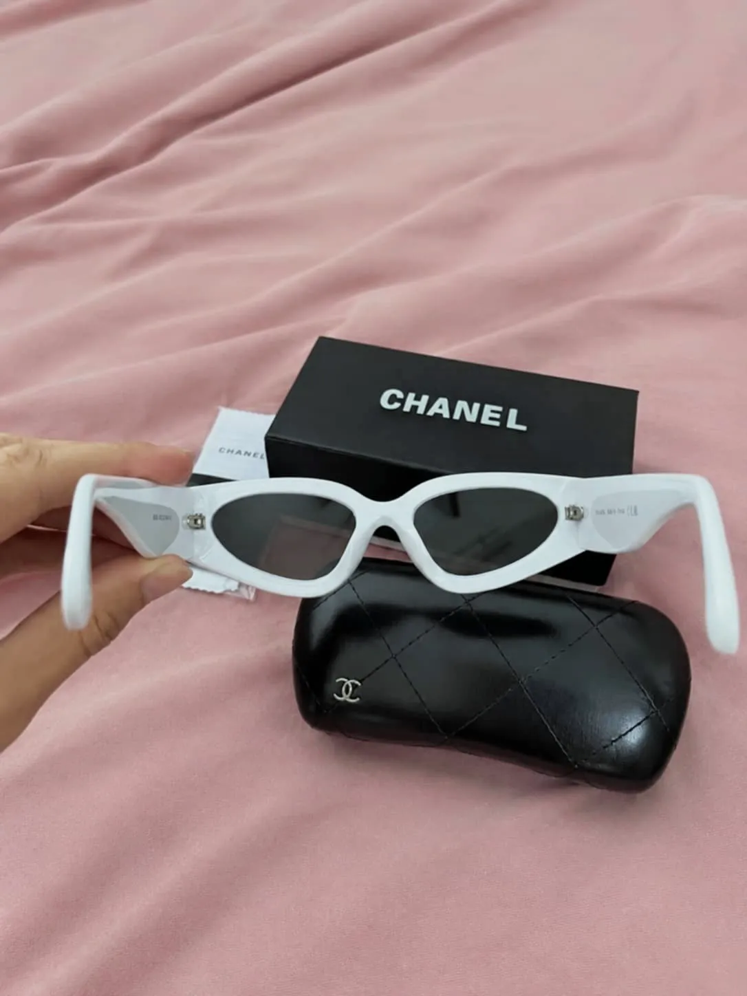 Lunettes de soleil Chanel – Chanel – taille Taille unique 2