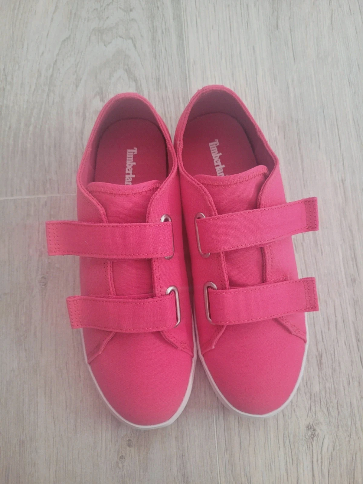 Basket fille taille 37 marque Timberland