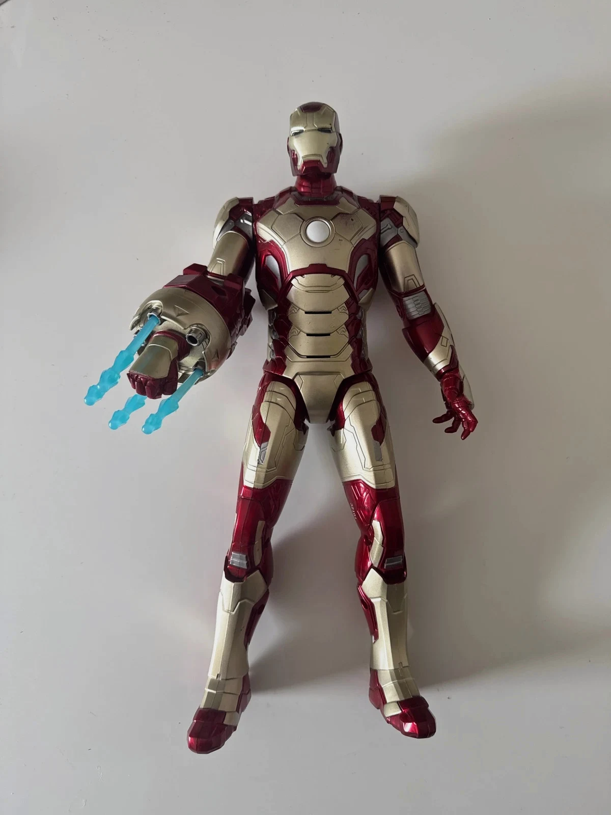 Marvel Iron Man 3 Sonic Blasting Action Figure 40cm – MARVEL AVENGERS – taille Taille unique