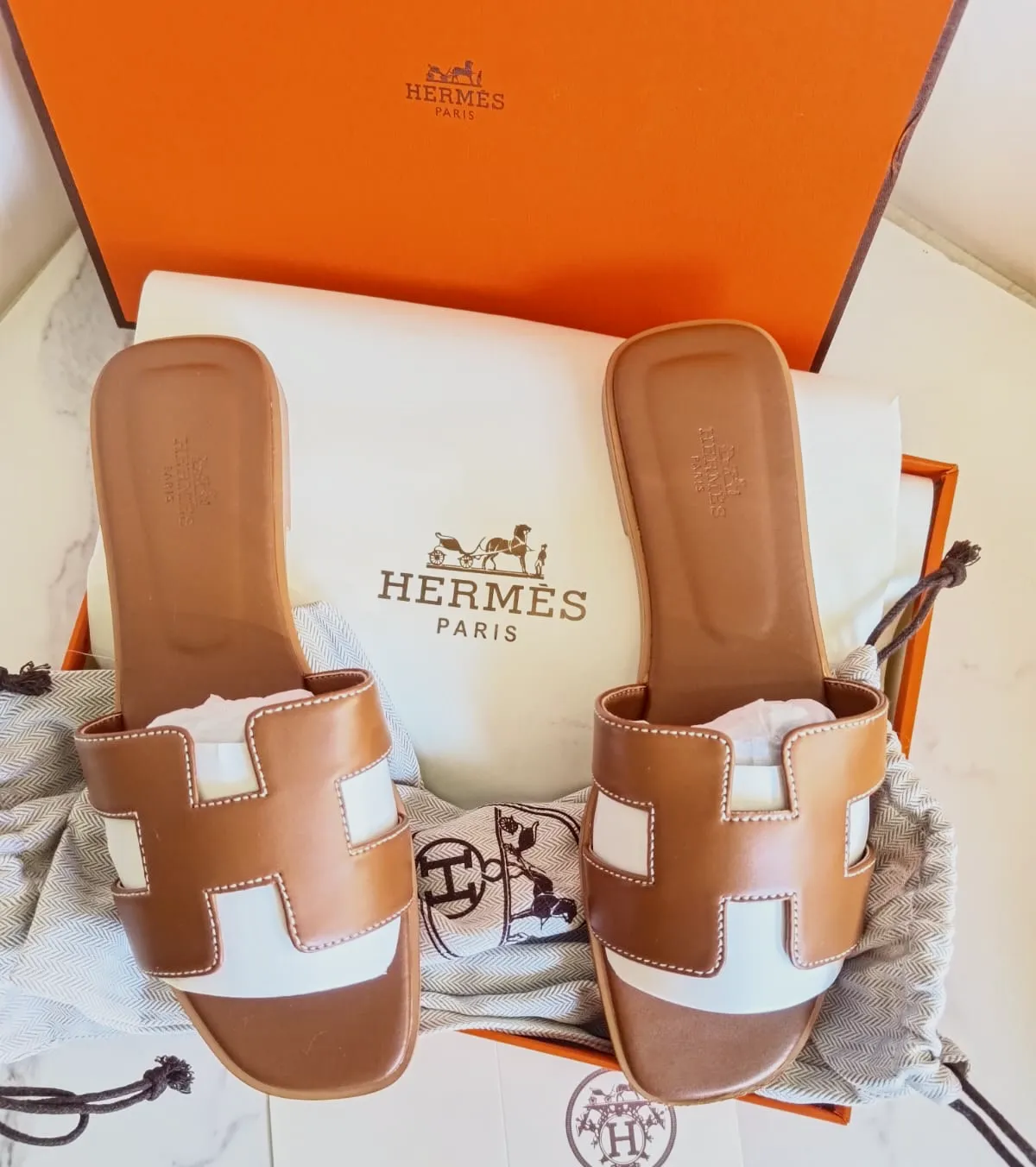 Chaussures Hermès cuir blanc – Hermès – blanc 4