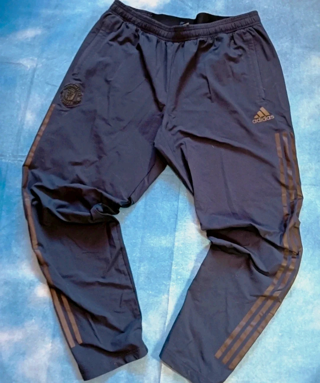 Adidas Manchester United Training Pants Black 3 Stripes Football Tracksuit 18/19 – adidas – taille XL