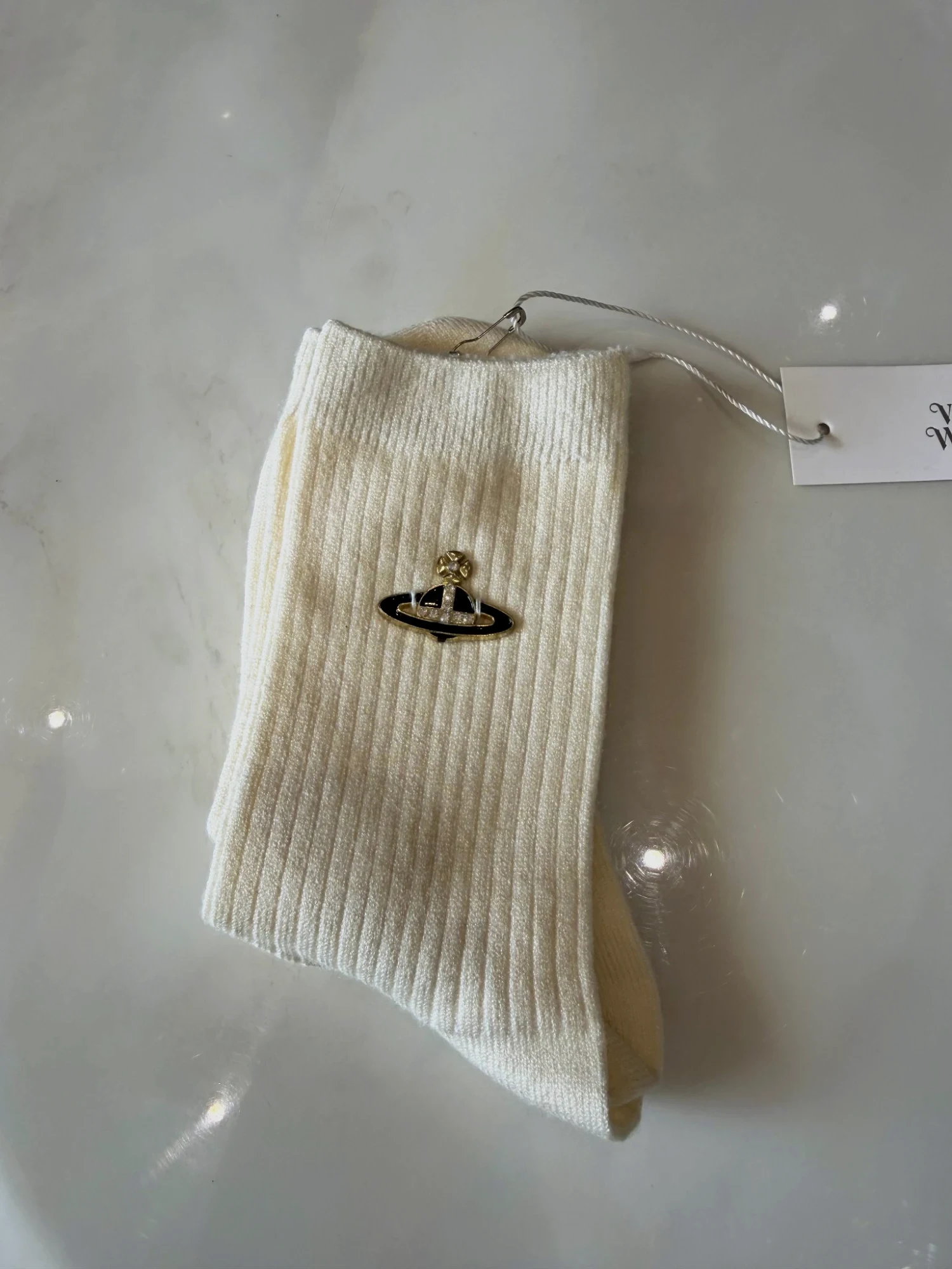 Chaussettes en maille Vivienne Westwood avec broche Orb