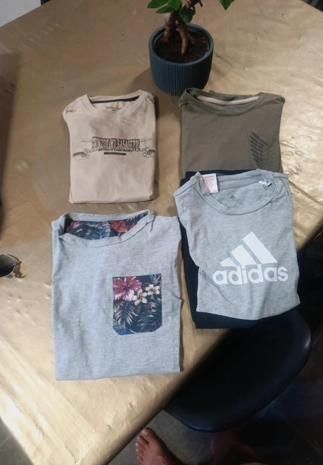 Lot 4 tee shirt manche courte
