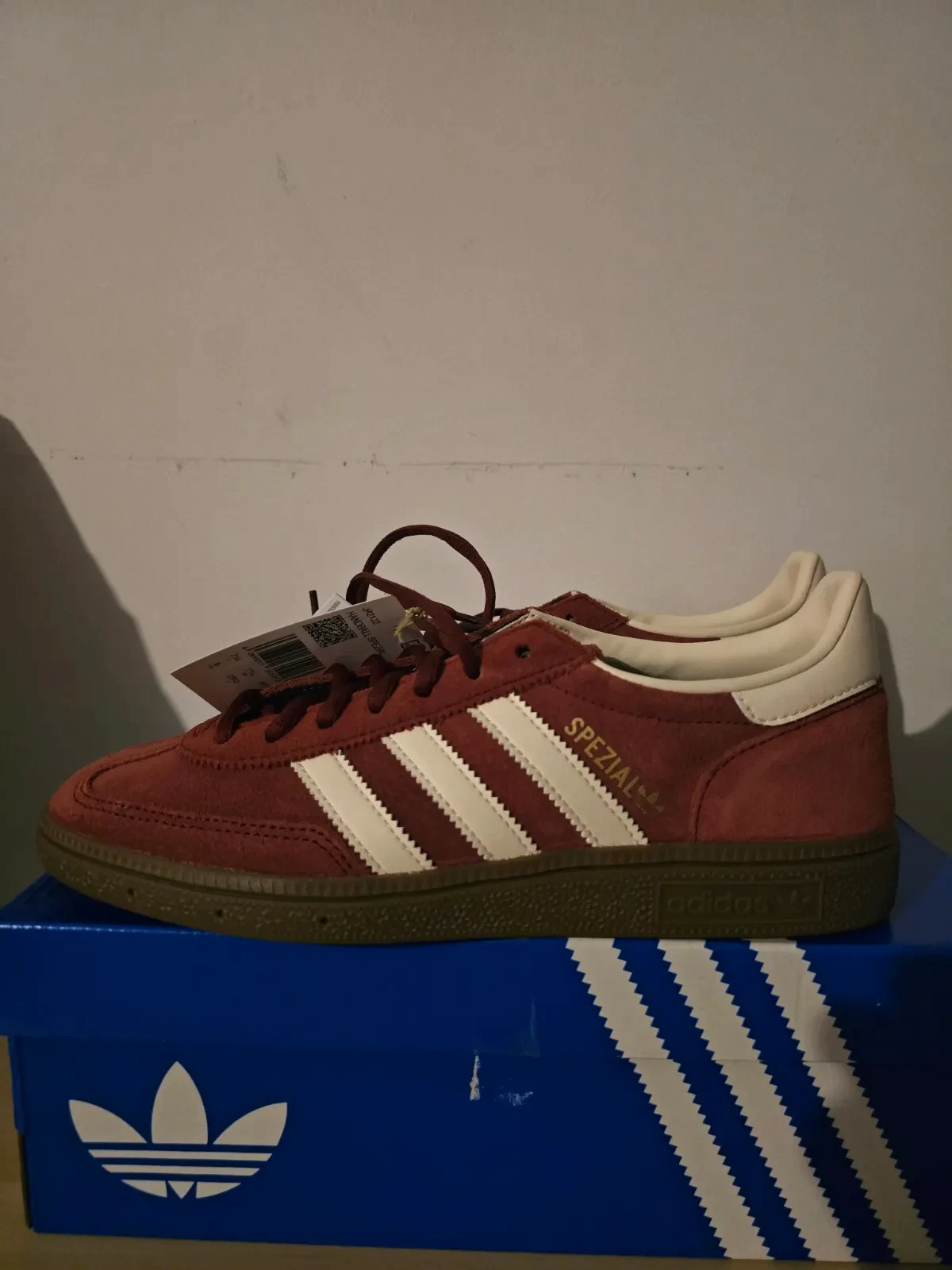 Adidas spezial handball taille 41 1/3