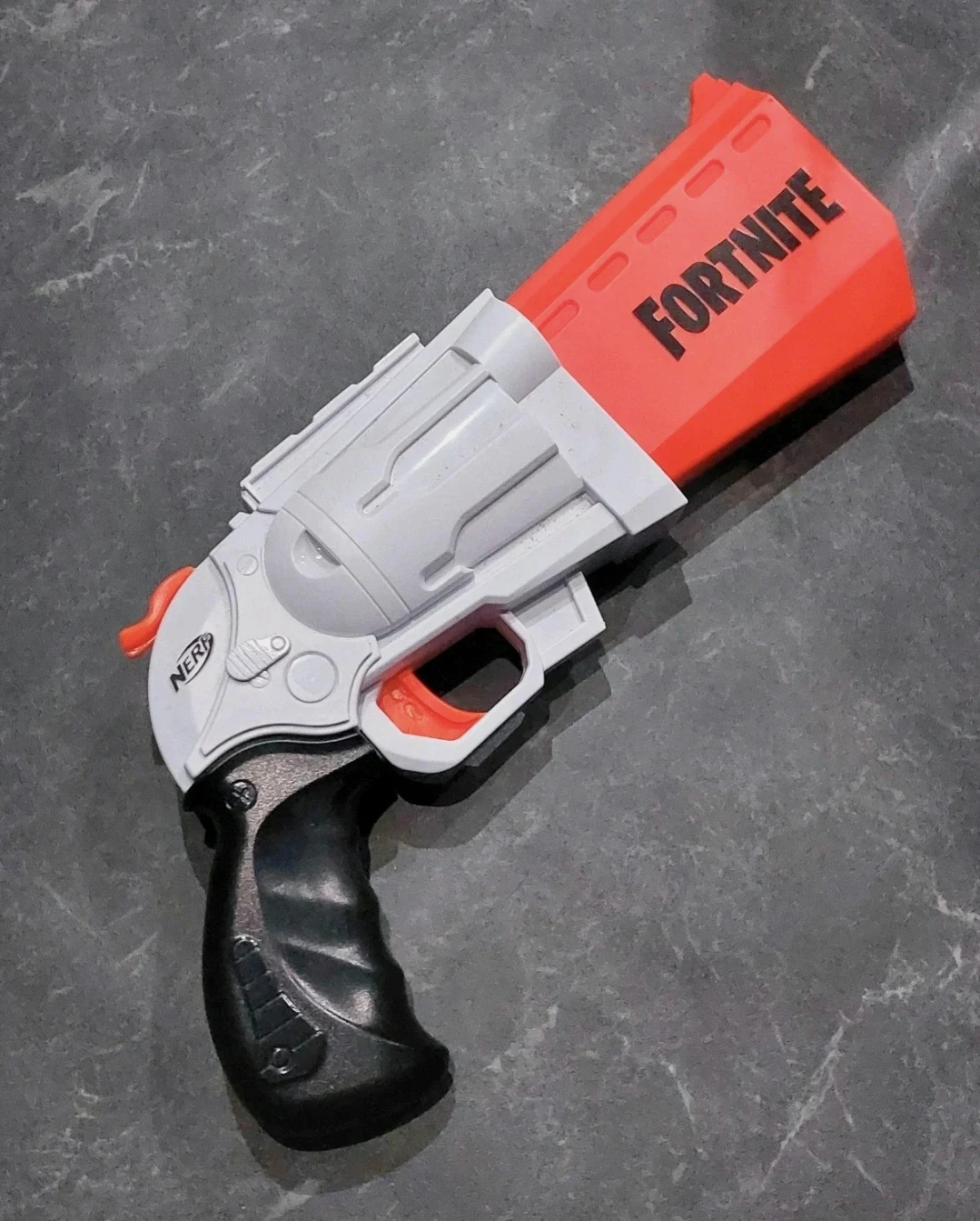 Nerf Fortnite Pistolet diggle