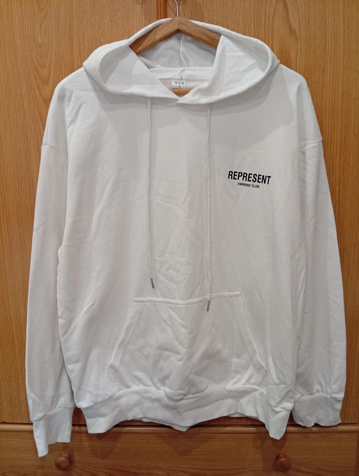 White Represent Owners’ Club Hoodie – Size L – taille L