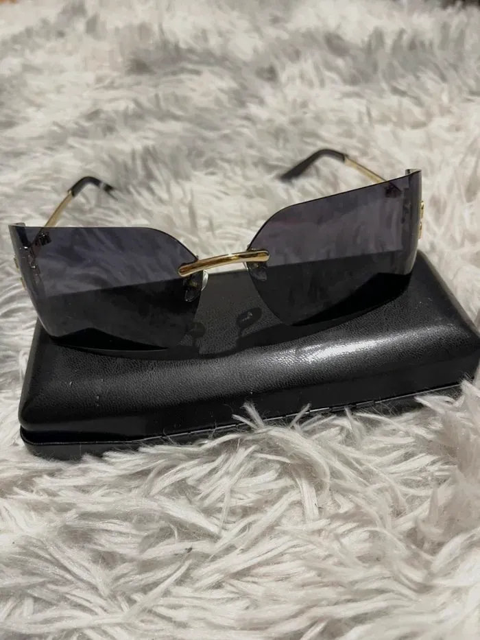 Lunettes Miu Miu oversize noires – Miu Miu – taille Taille unique 3