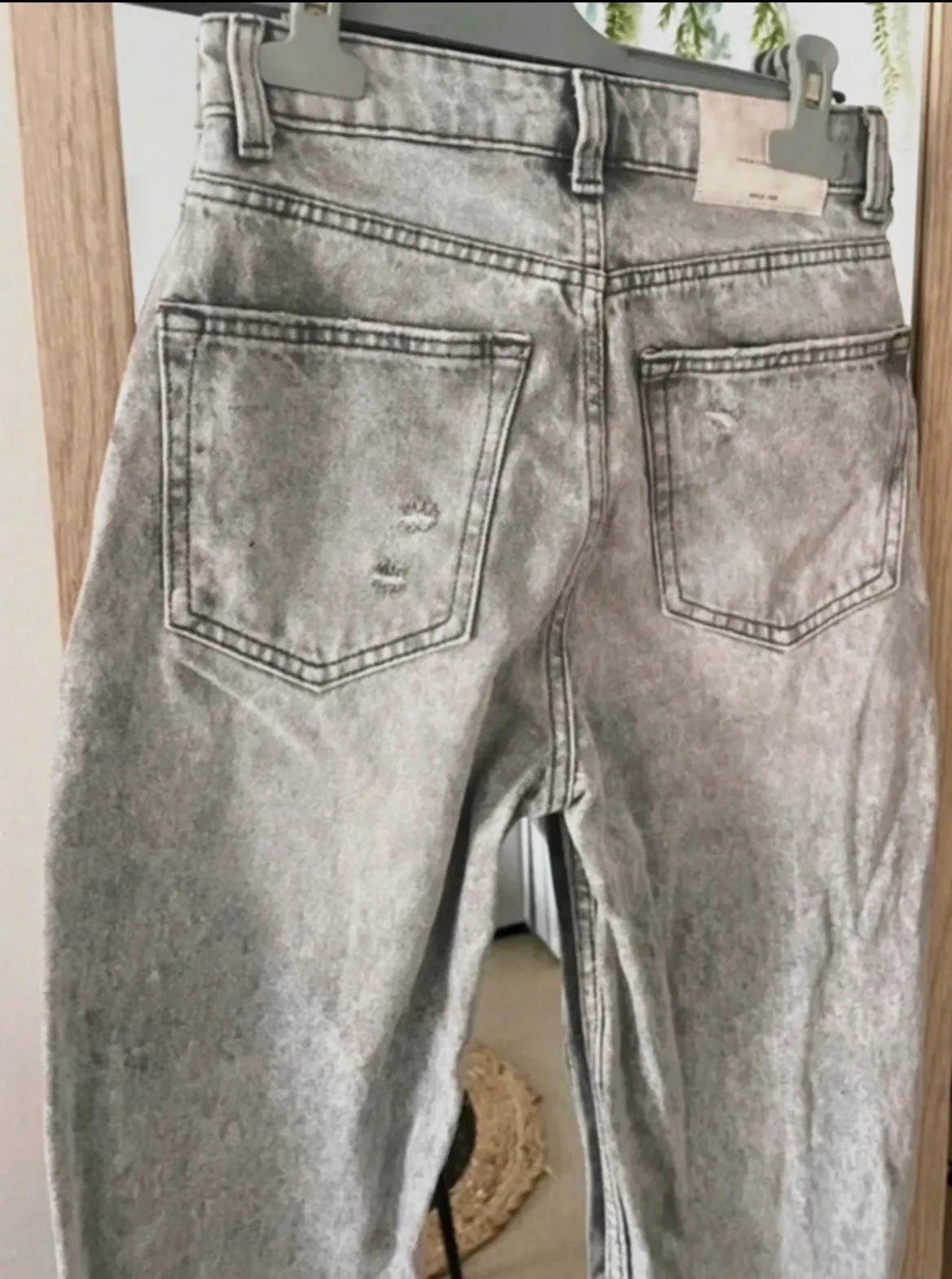 Jean bershka gris – Bershka – taille 34 3