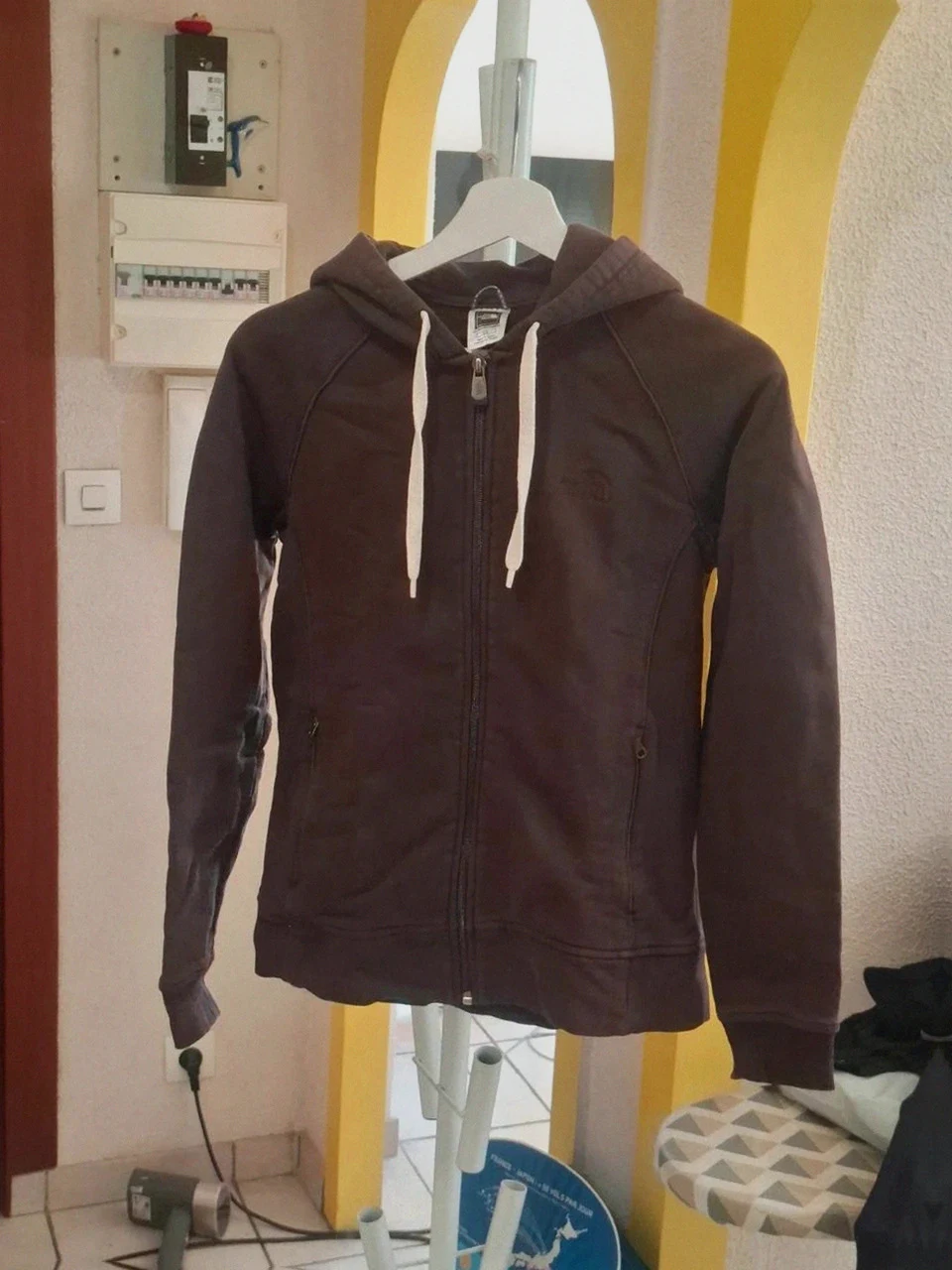 Sweat à Capuche / Gilet The North Face Marron T.L