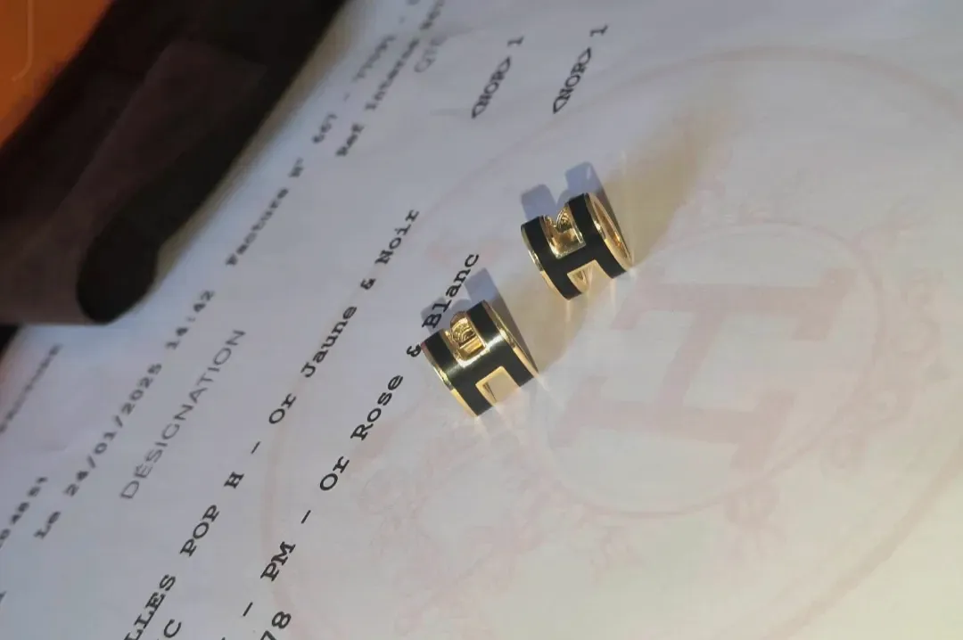 Boucles d'oreilles Hermès H dorées Pop H  – Hermès – doré – taille Taille unique 3