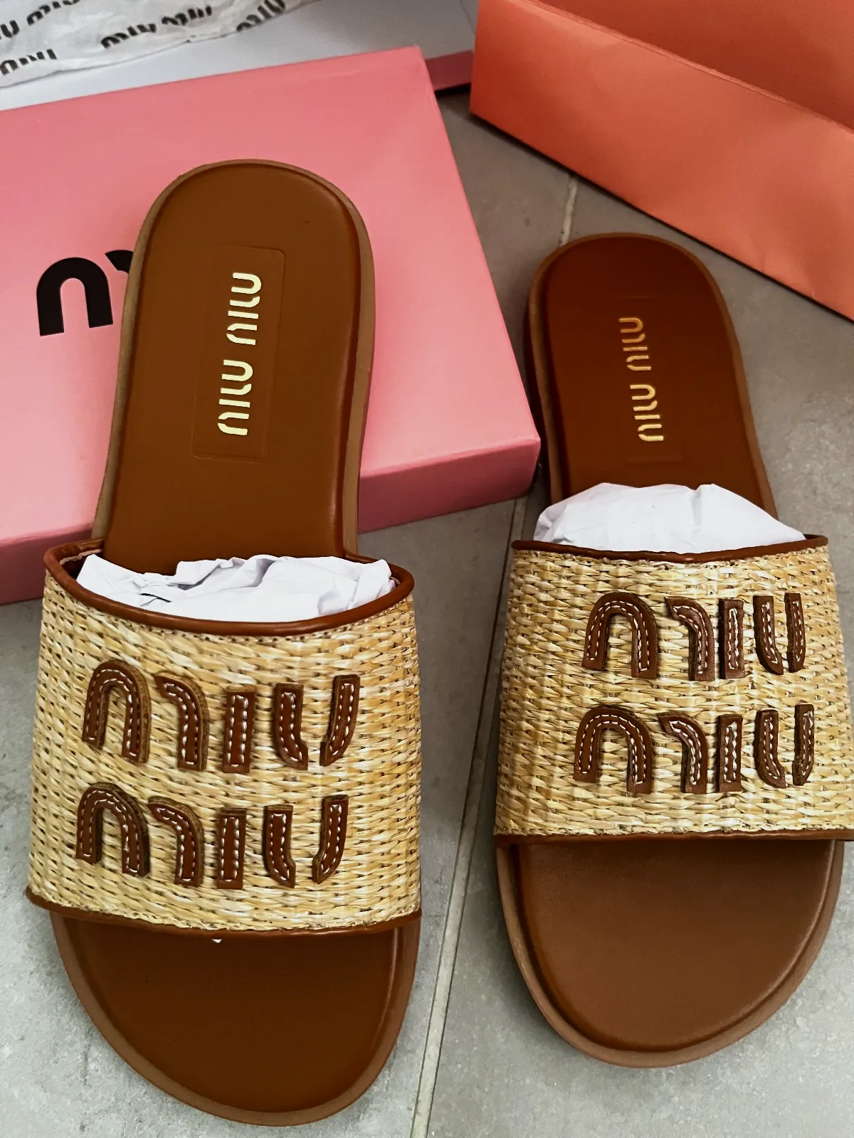 Miu Miu Sandales dorées marron – Miu Miu – doré/marron – taille EU 39 2