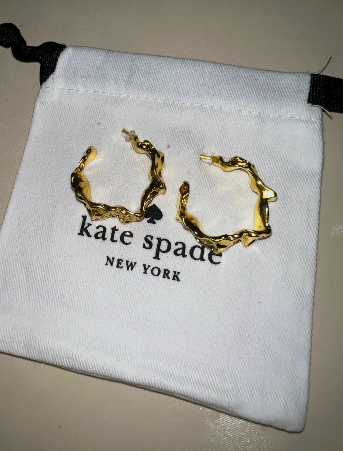 Boucles d'oreilles Kate Spade New York dorées – kate spade – doré 8