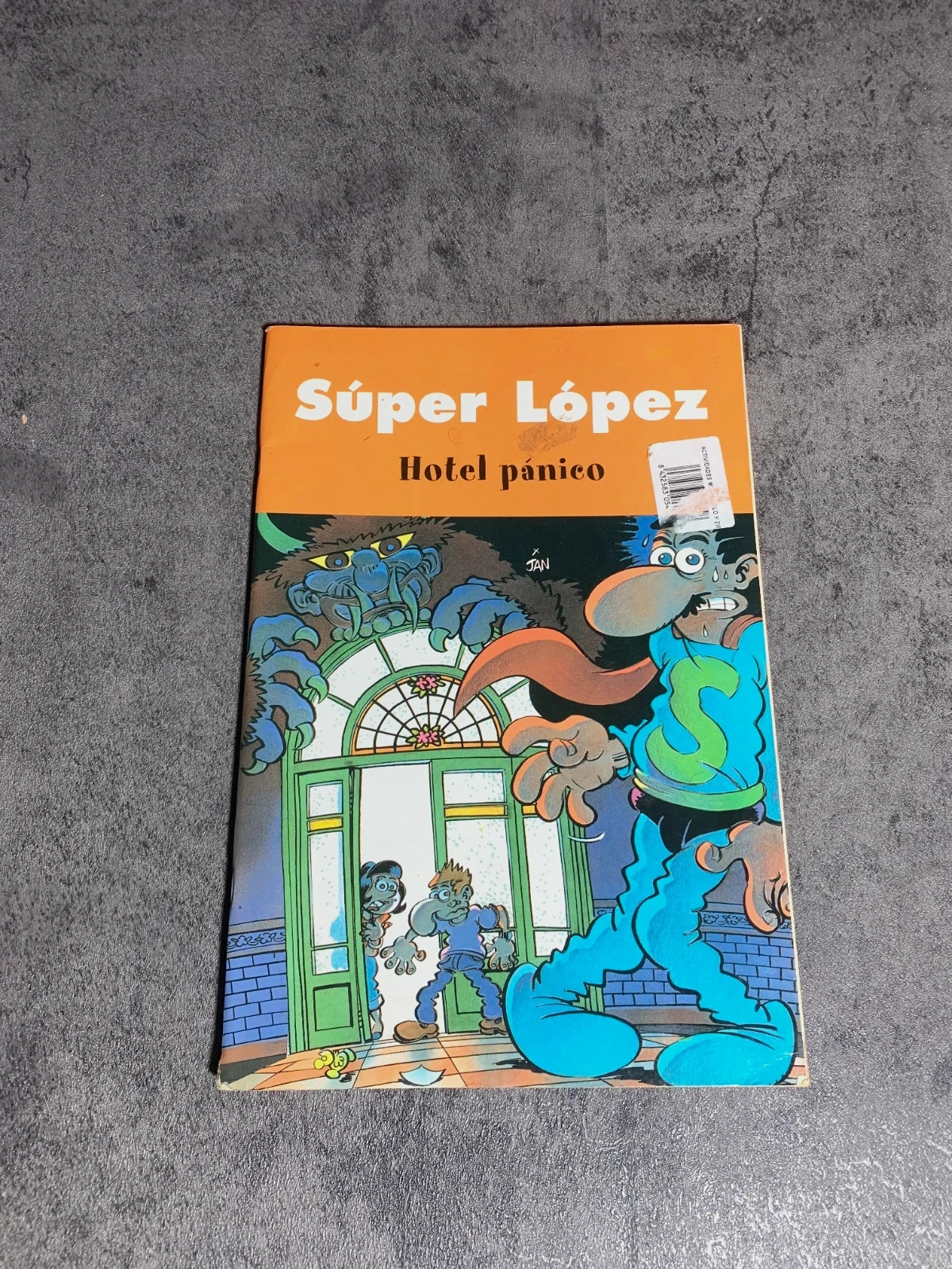 Cómic Súper López: Hotel Pánico | Juan López