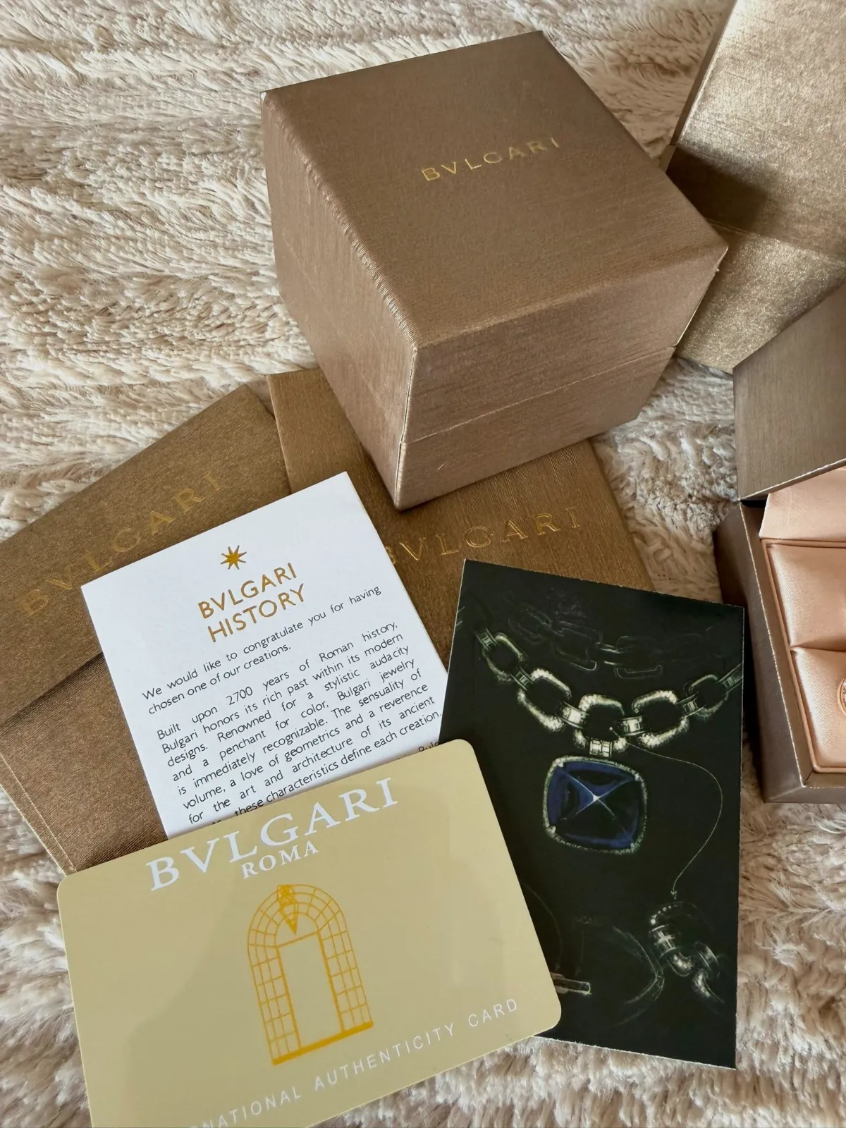 Boucles d'oreilles Bvlgari B.zero1 or ro – Bvlgari – or rose – taille L 5