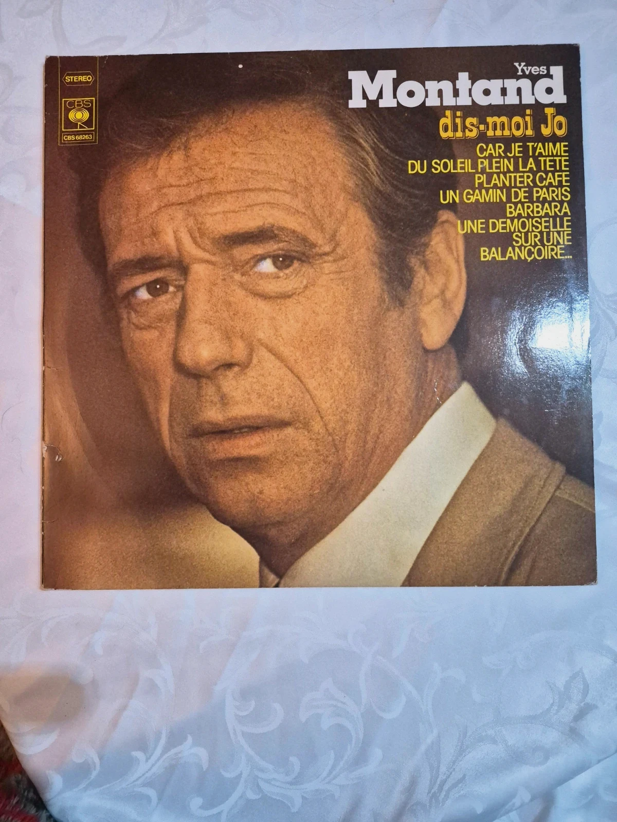 Vinyle Yves Montand dis-moi Jo