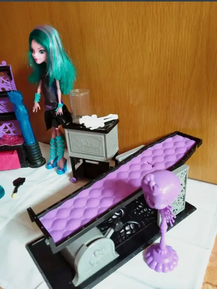 Muñeca Monster high laboratorio con accesorios  – Monster High – verde y blanco 6
