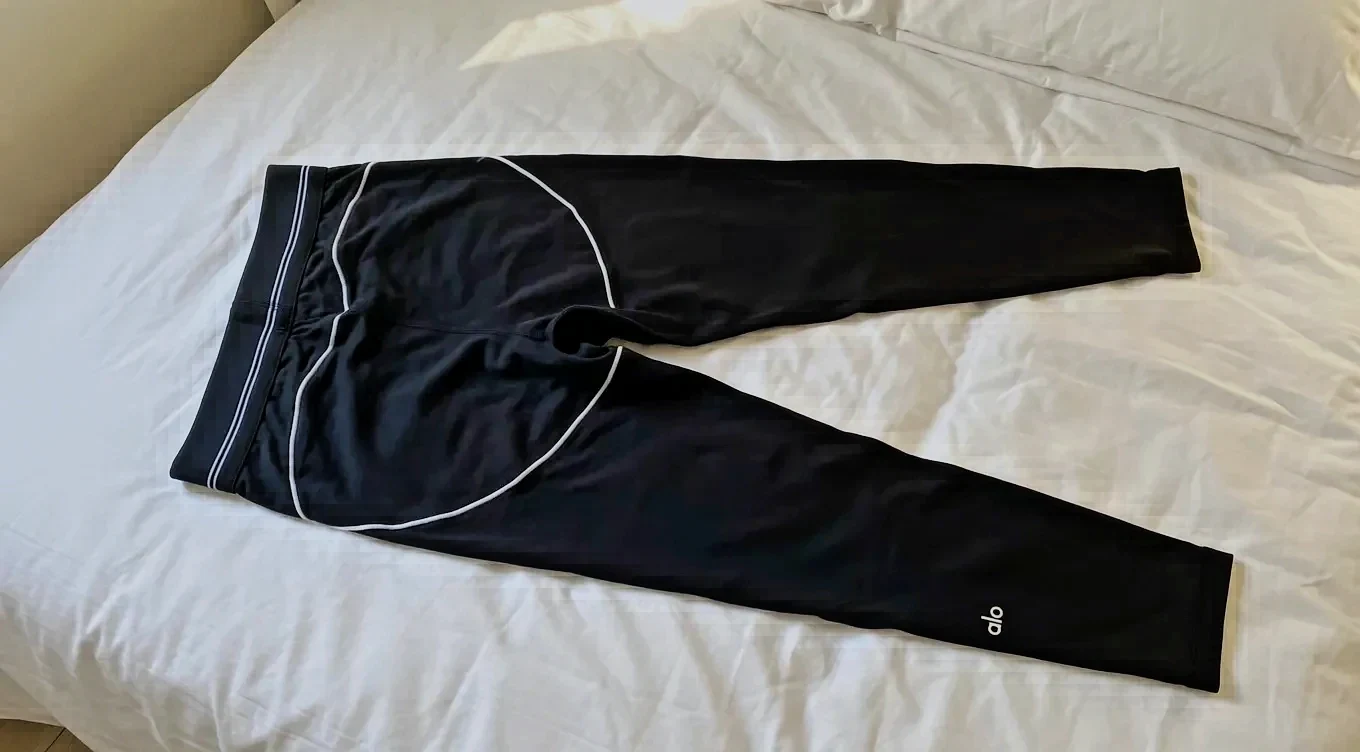 Pantalon de sport noir Alo Yoga
