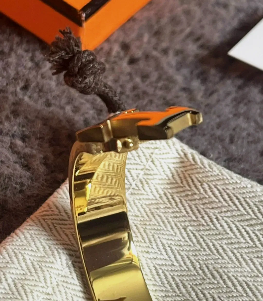 Bracelet Hermès Clic H émail blanc orange – Hermès – blanc et orange – taille Taille unique 3