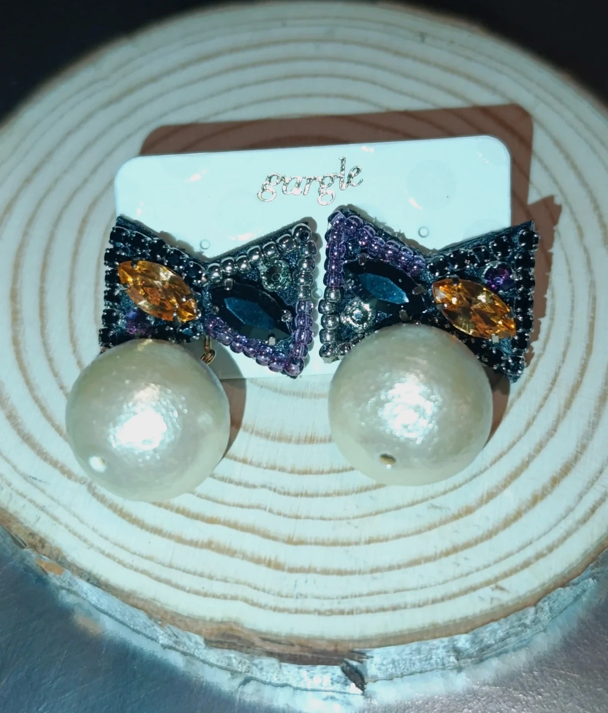 Pendientes de cristal y perla de Gargle – Gargle