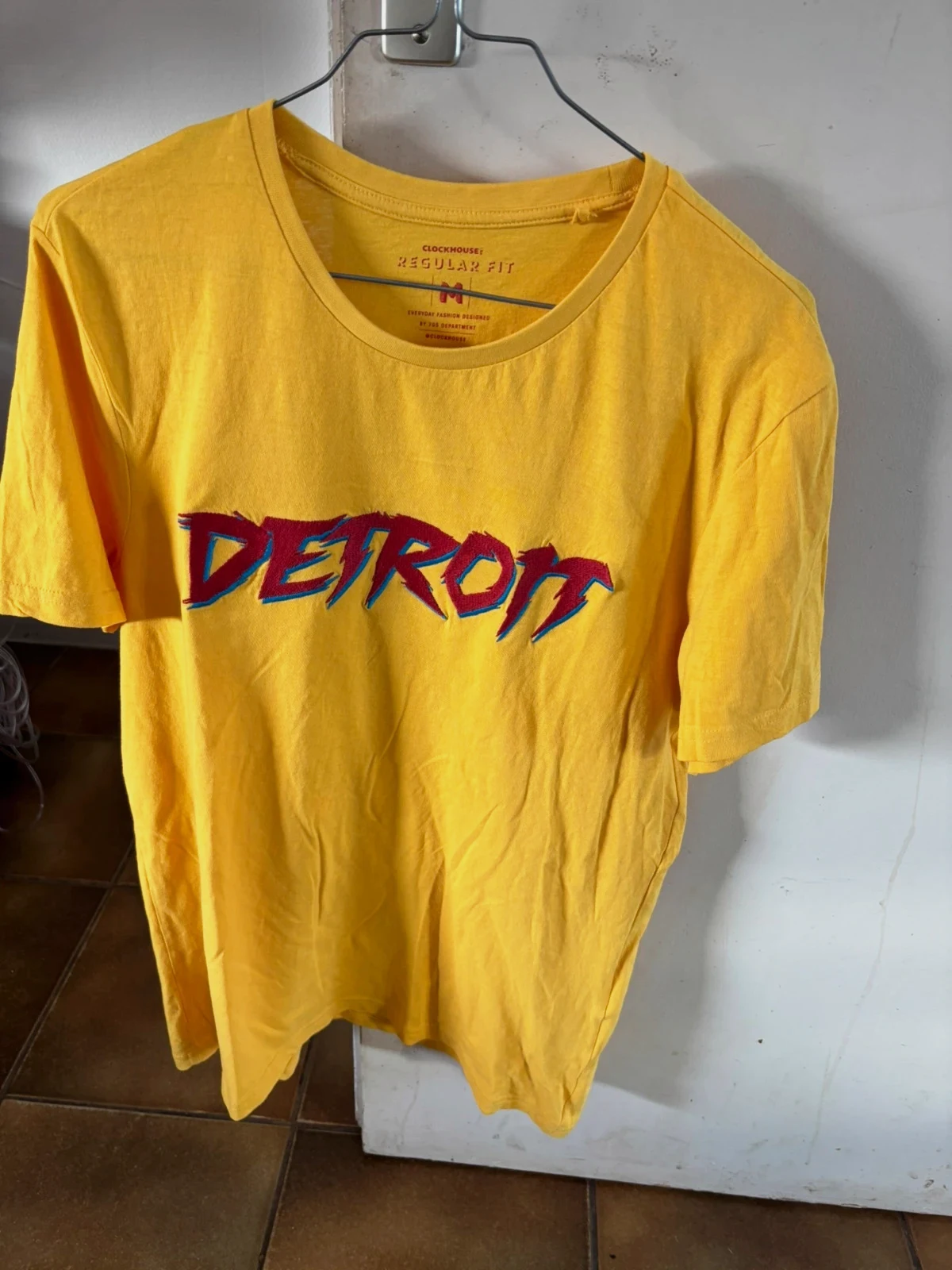 T-shirt jaune brodé Detroit