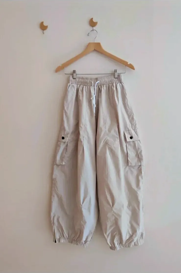 Pantalon cargo beige clair taille élastique – tendance – beige clair 3