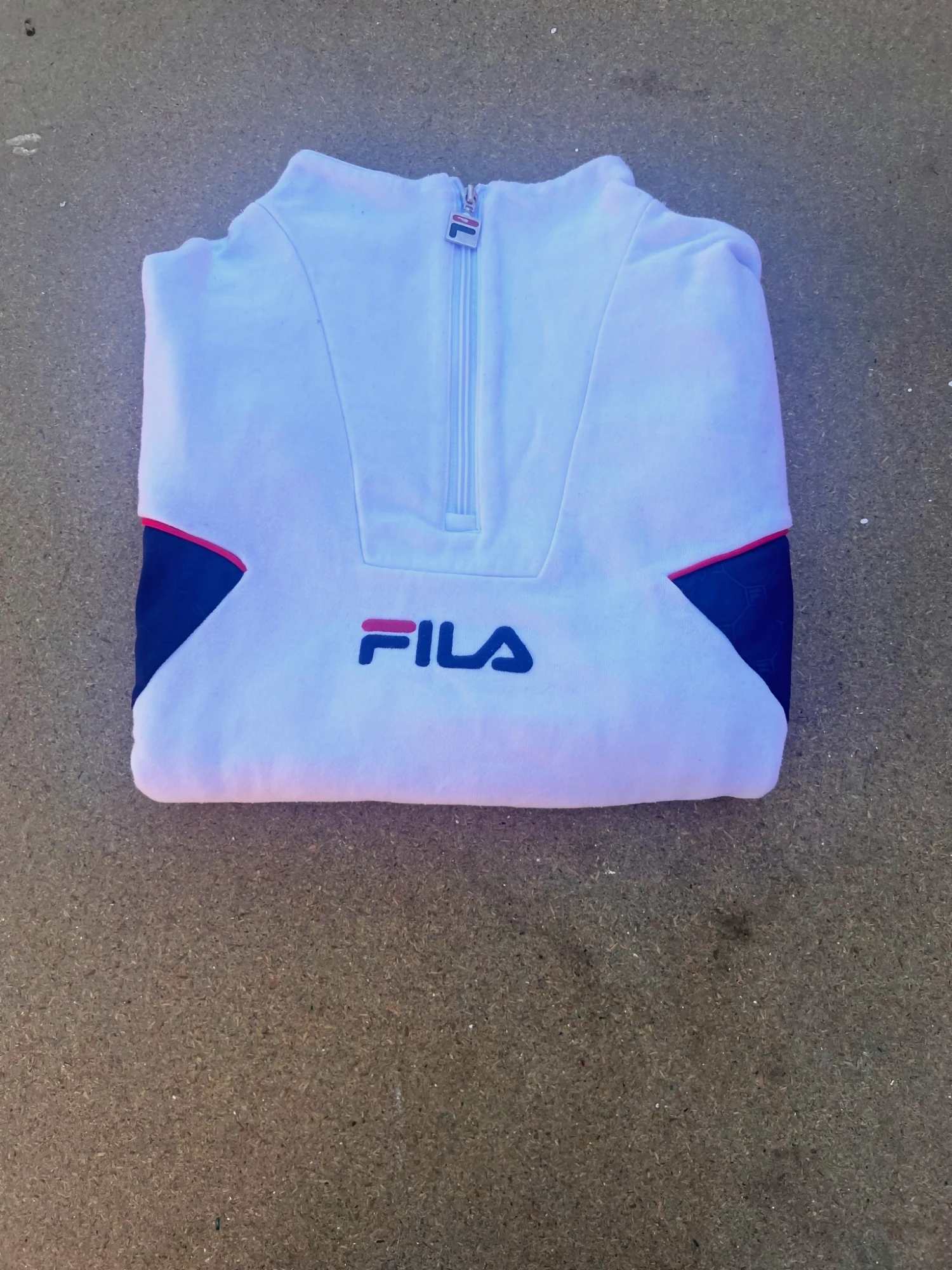 Sweat col zippé Fila blanc et bleu