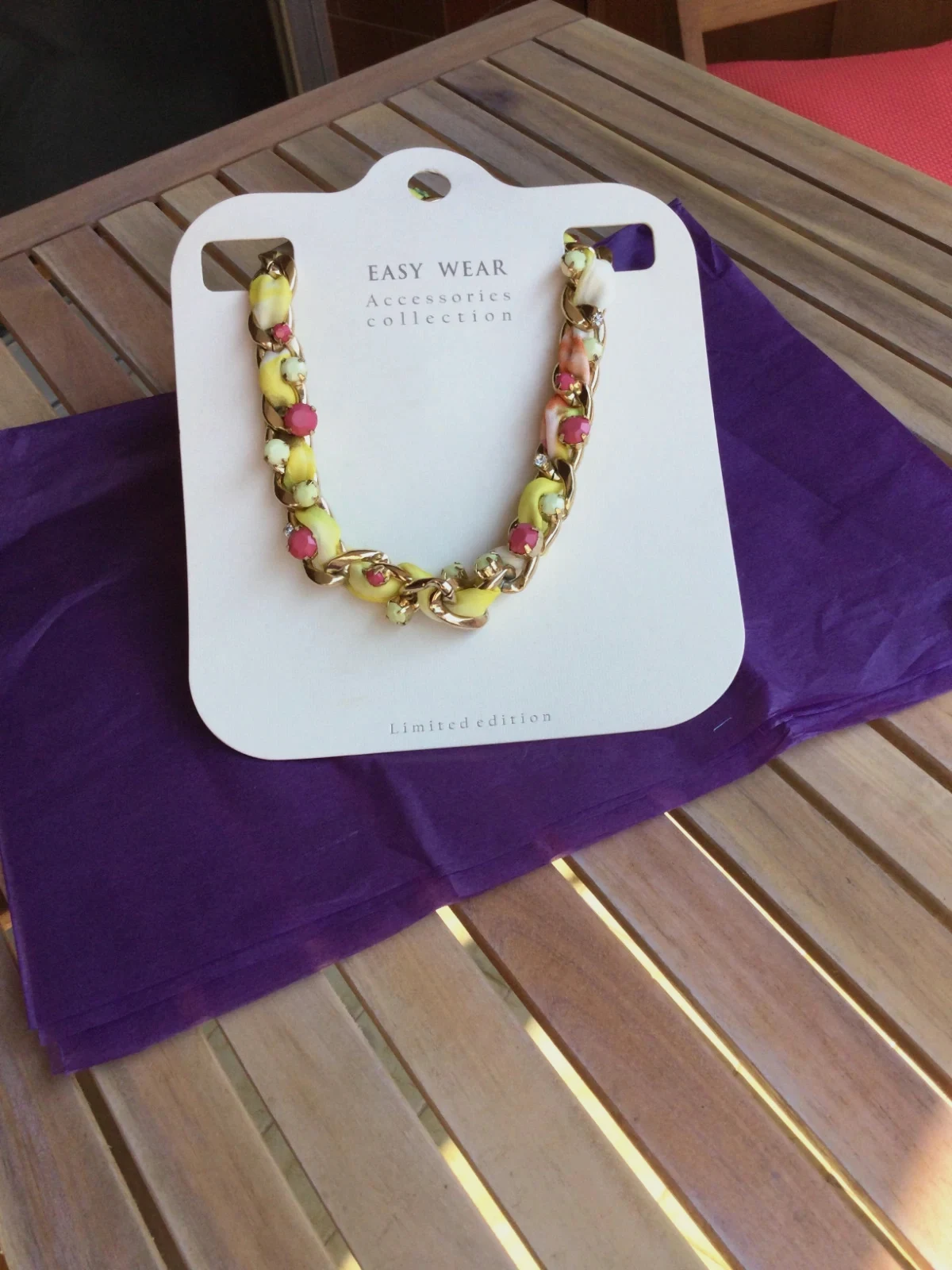 Precioso colgante colores📿 – Easy Wear