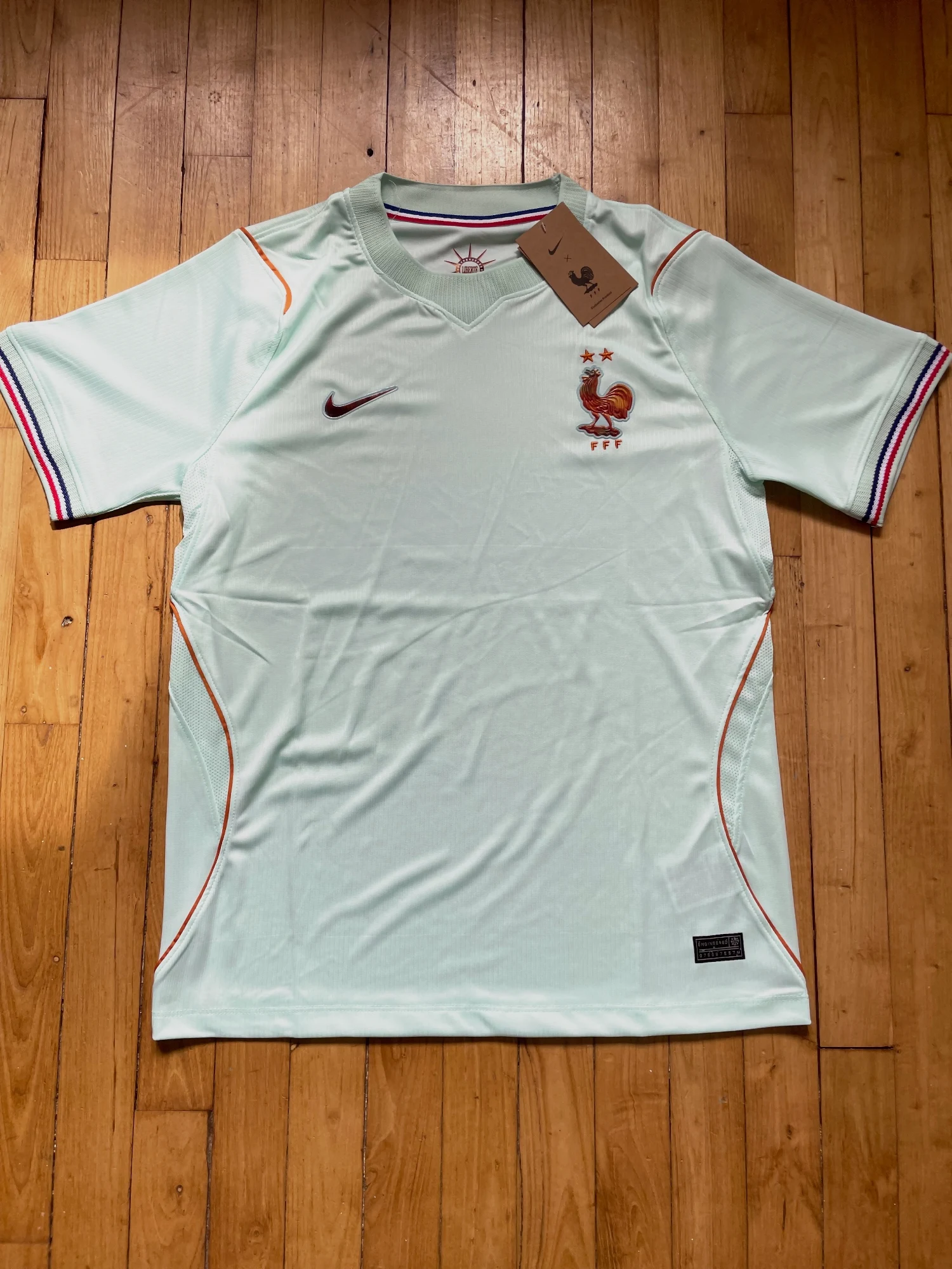 Maillot De foot France 🇫🇷 2026 – Nike – taille M