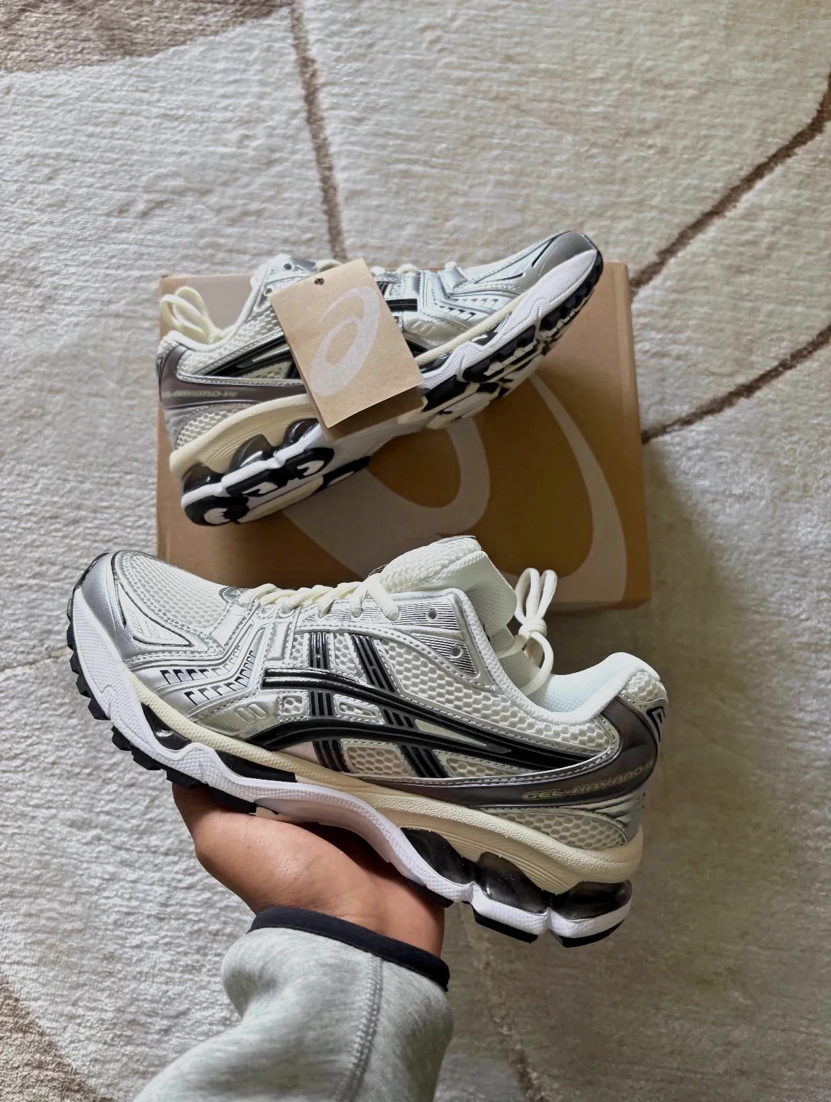 Asics (gel-Kayano 14 Cream/Black) Taille 42,5