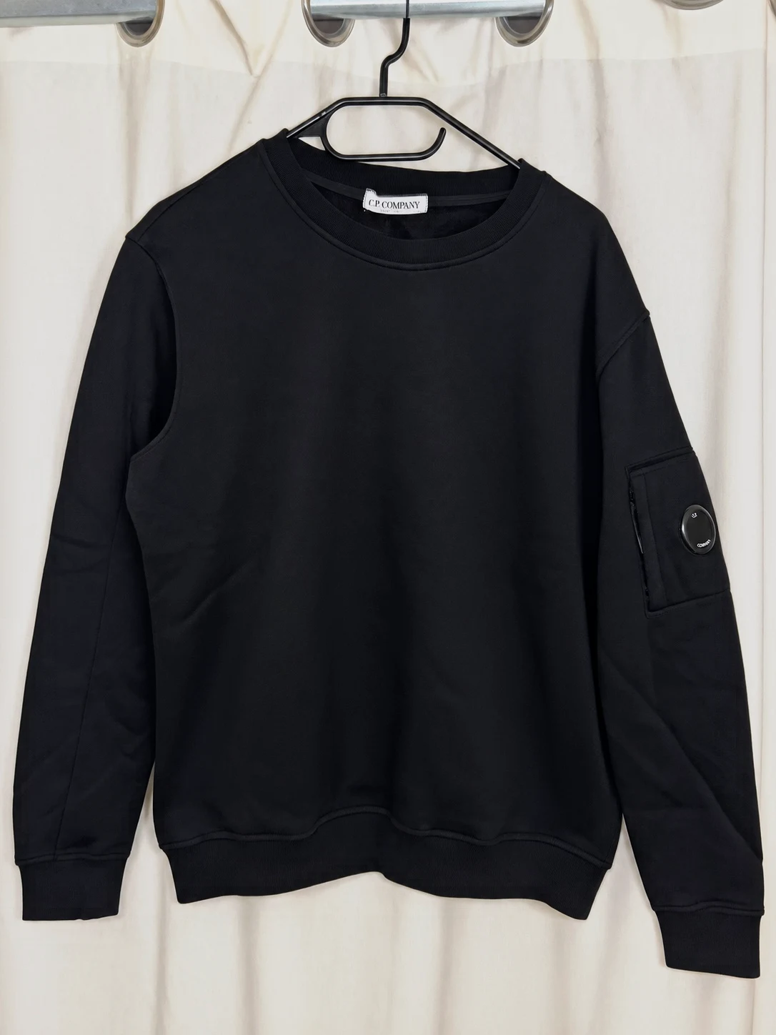 pull cp noir