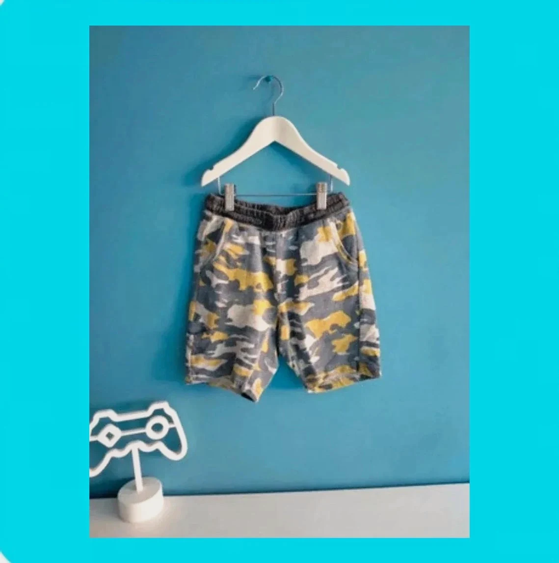 🩵 Pantalón Corto Niño Camuflaje 🩵 – Sfera – taille 9 ans / 134 cm