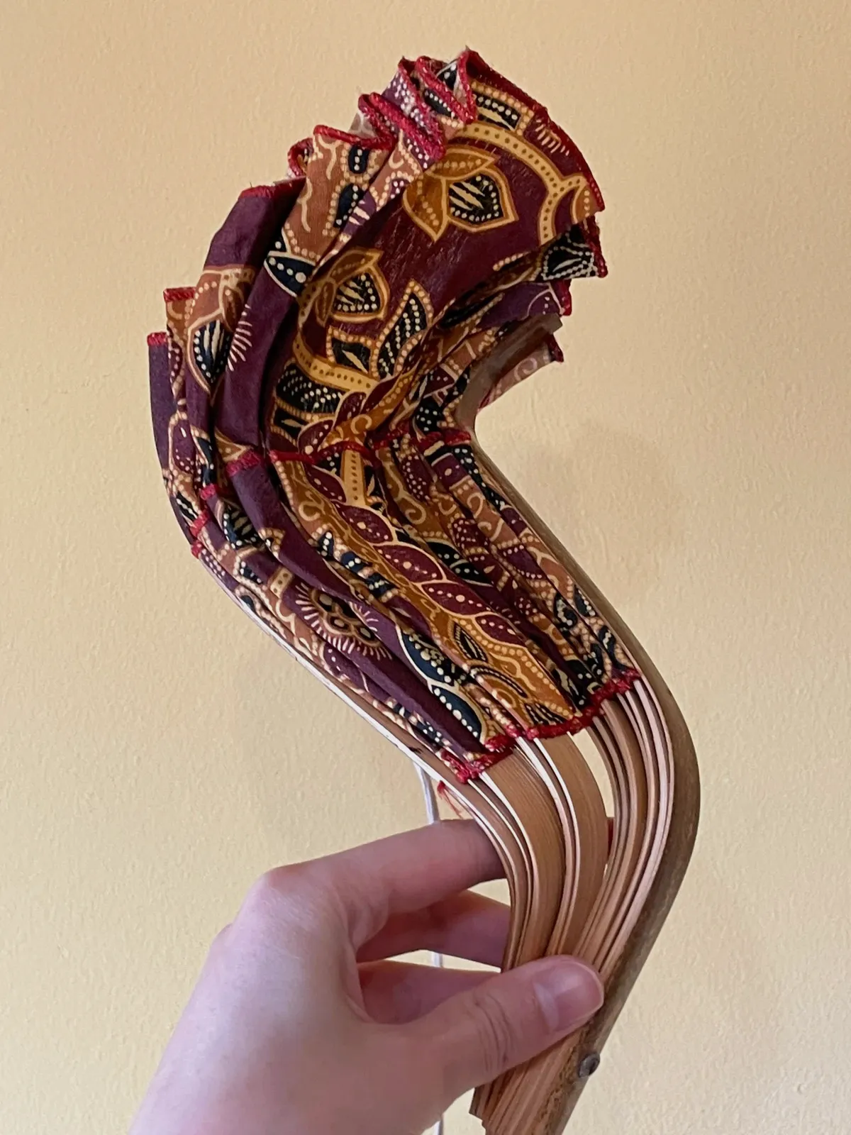 Pack Accesorios Curiosos: Sombrero-Abanico y Gorro Fez – taille Taille unique 3