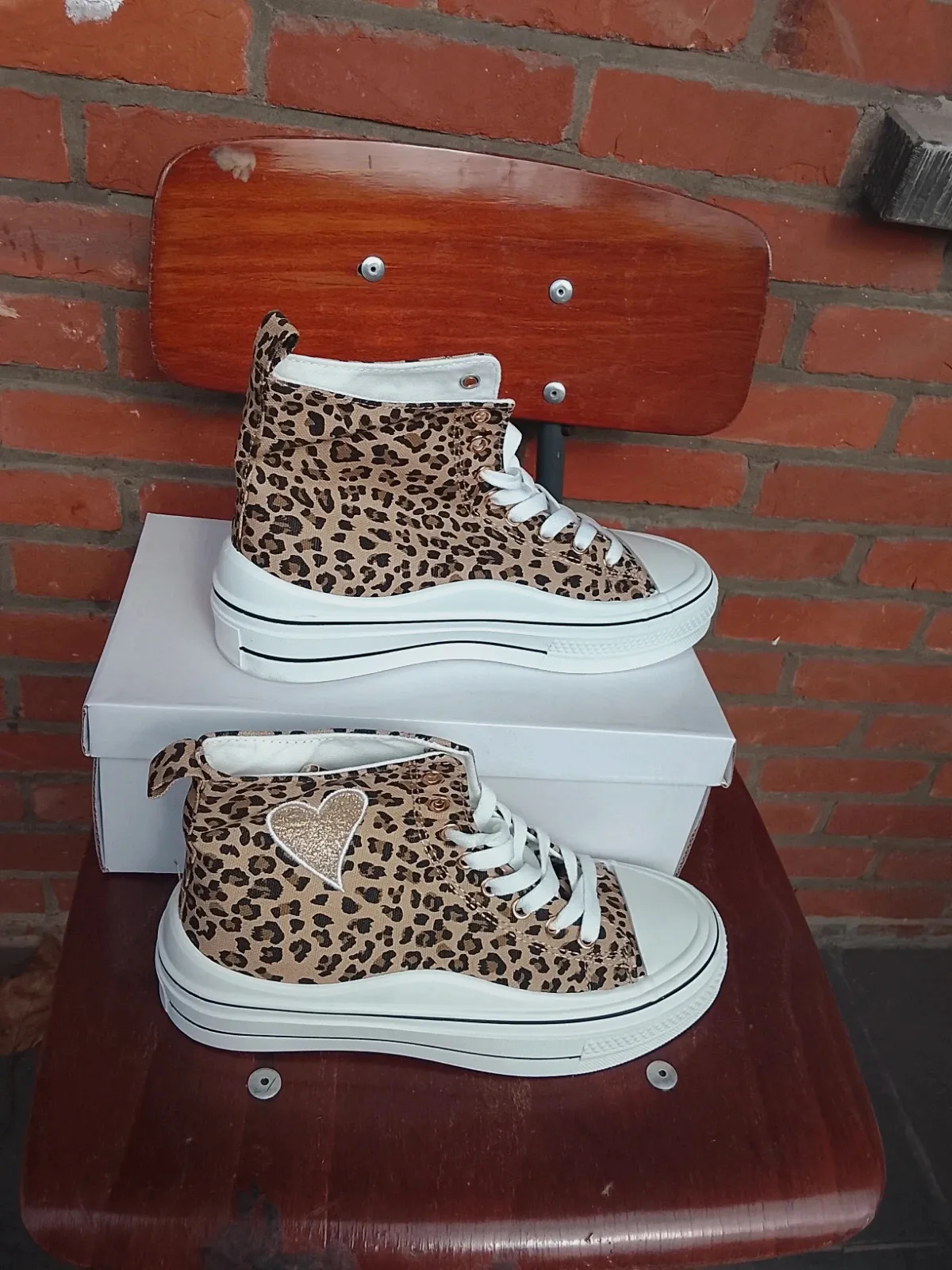 Basket montante femme 39 – taille 39 5