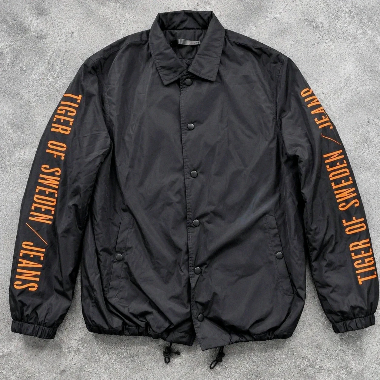 Jeans Coach Jacket Tiger of Sweden Bench noire matelassée Streetwear L