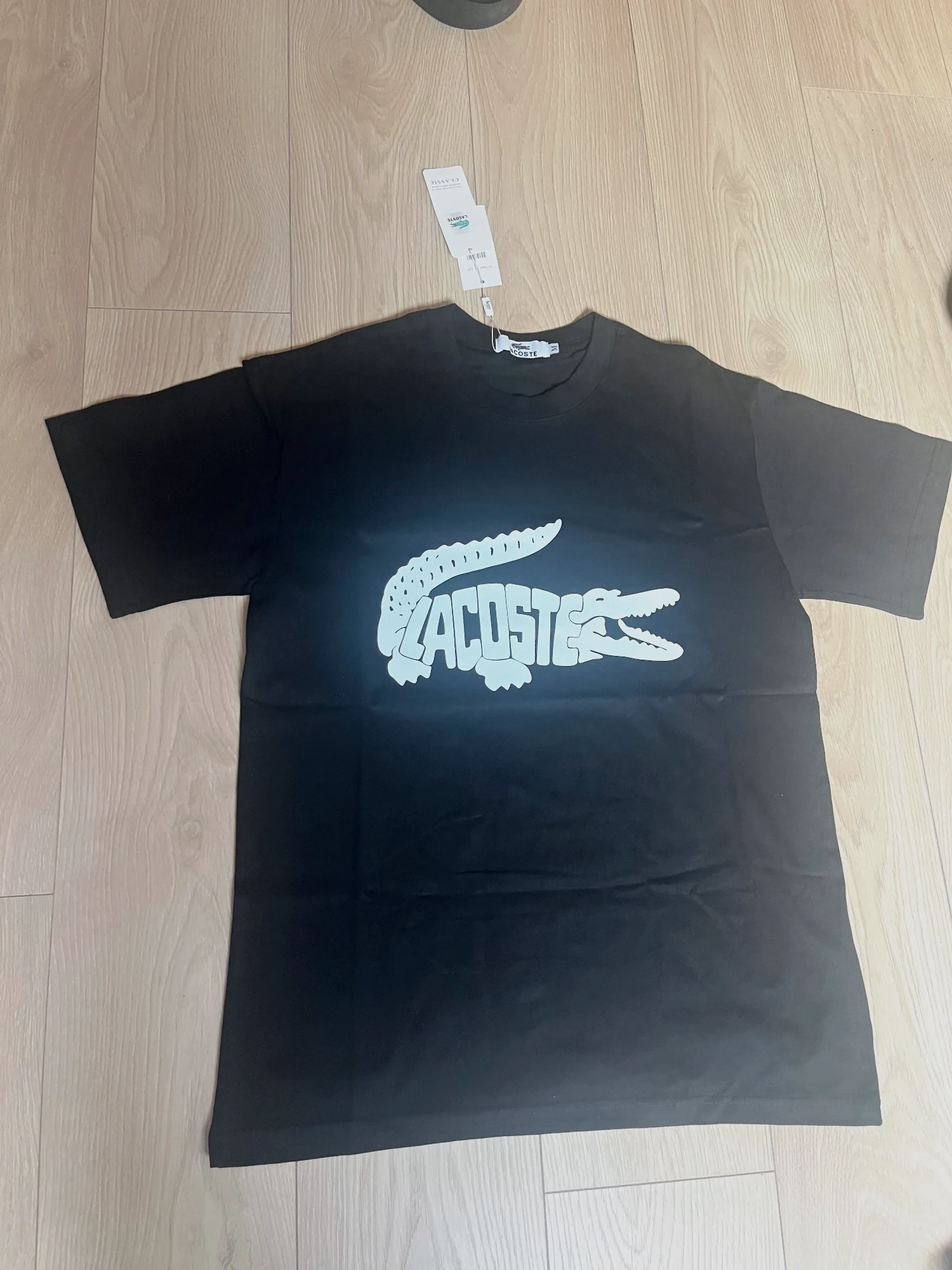 Lacoste T-shirt noir | Grand logo crocodile | Neuf avec étiquette – Lacoste – taille M