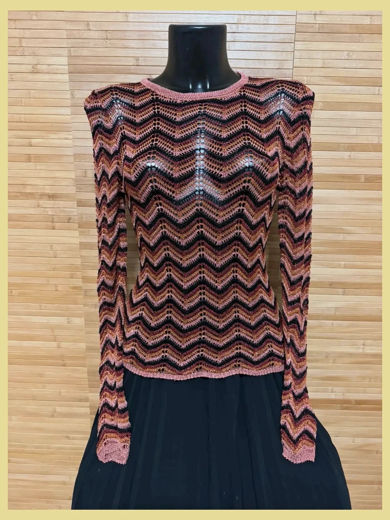 Divino jersey crochet de mango talla M 😍