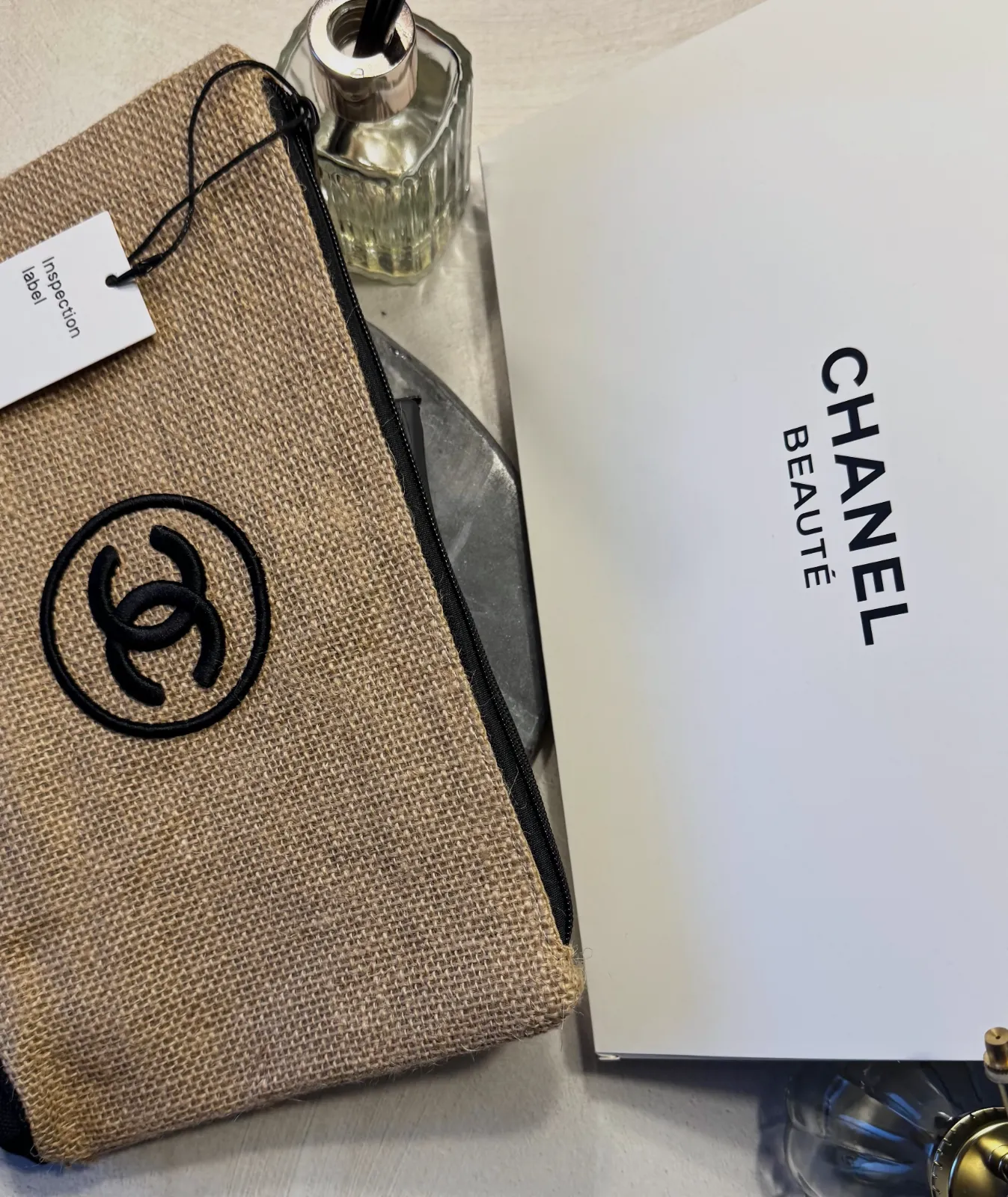 Trousse CHANEL BEAUTÉ – Chanel 3