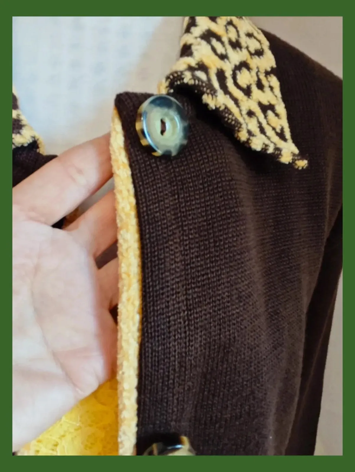 🌺 Chaqueta de punto marrón con cuello y puños mezclado con amarillo – casadella – taille L / 40 / 12 4