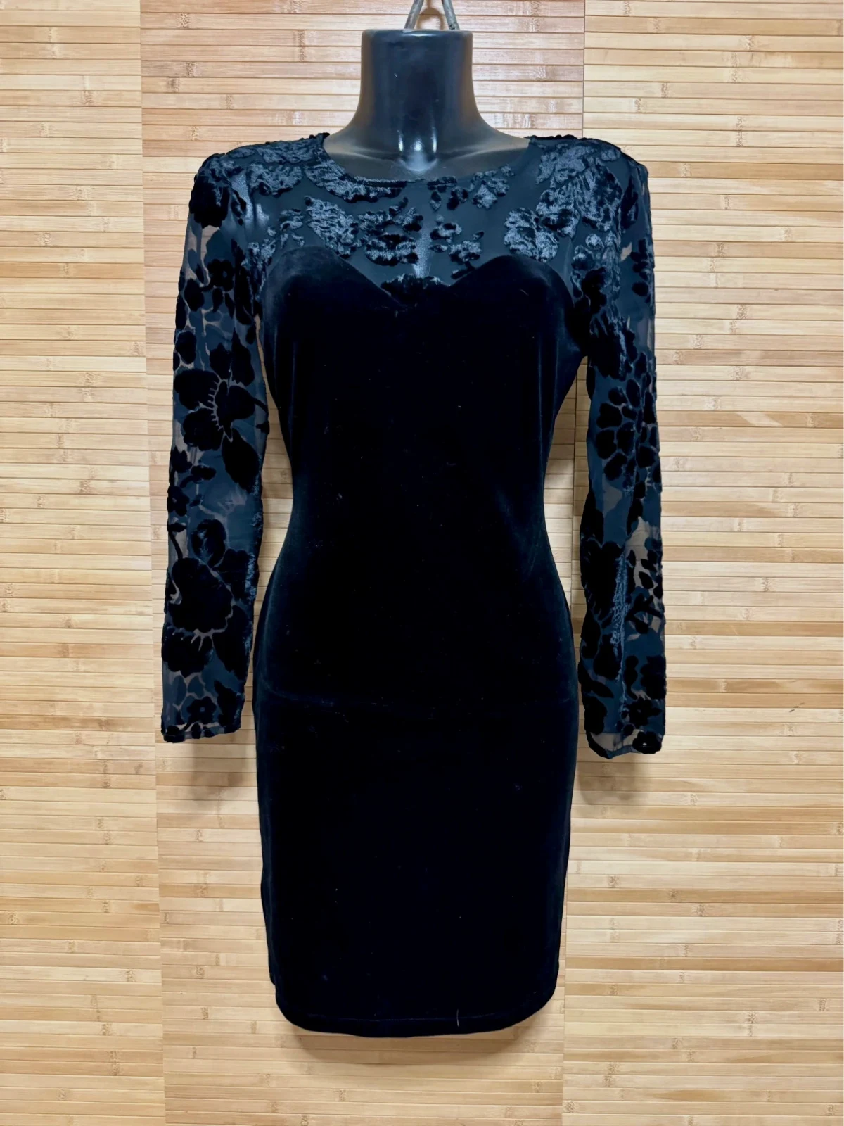 Elegante vestido vintage de terciopelo talla 38 😍
