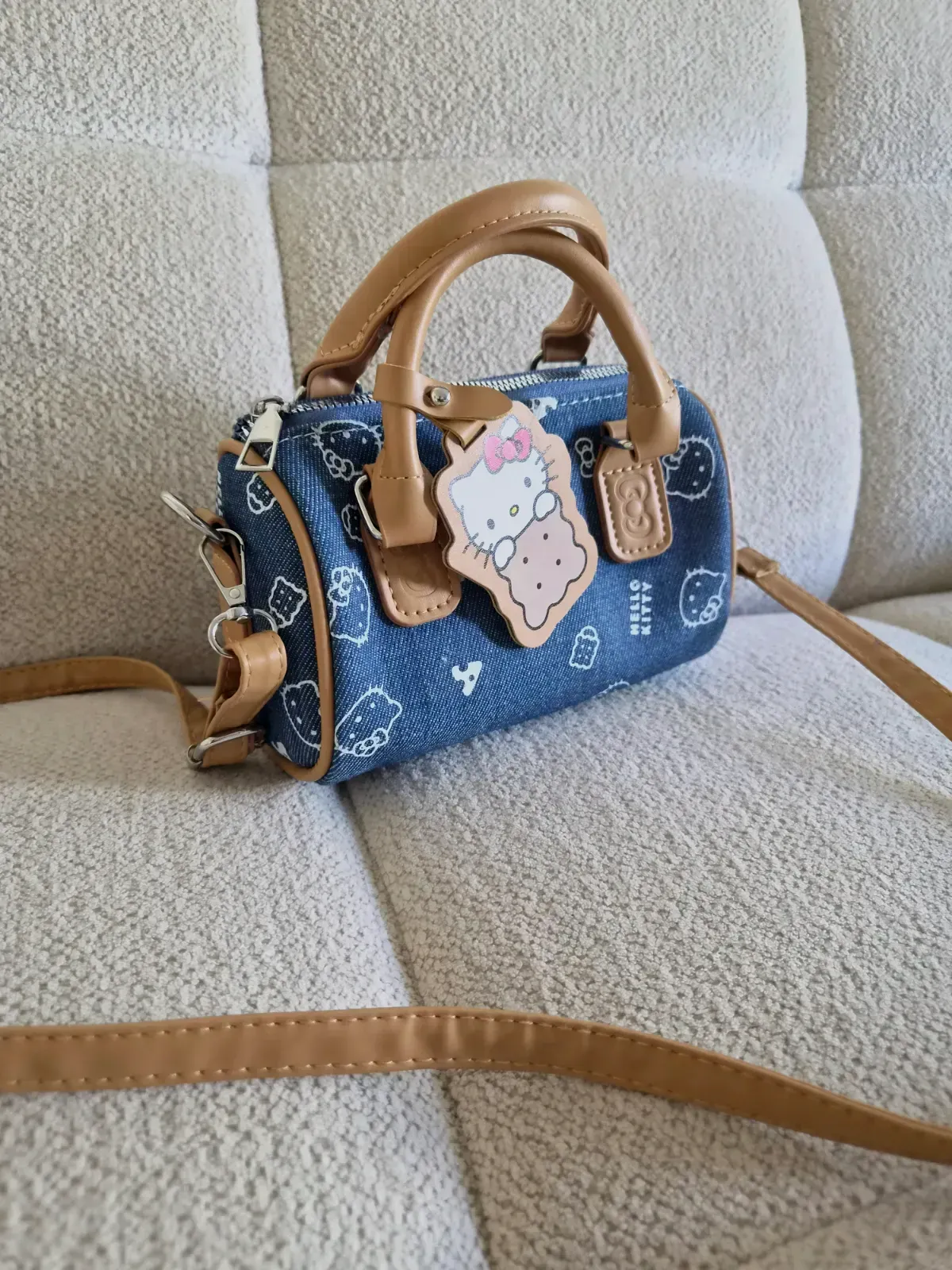 Sac Hello Kitty en denim – Bandoulière – Très bon état – Hello kitty – bleu 5