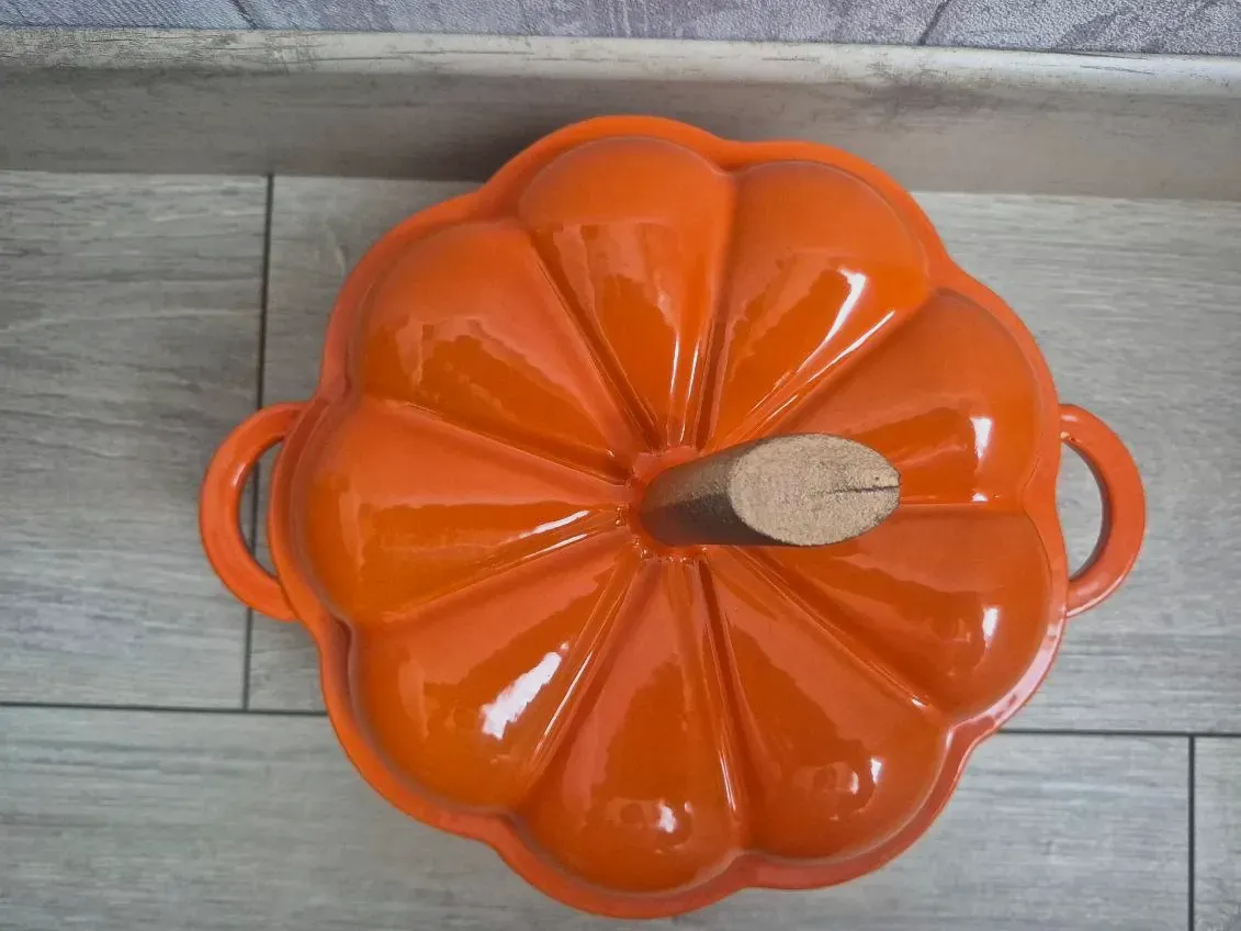 Coccotte citrouille de 8 cm de haut , 19 cm de diamètre / MD1766 – Sans 2