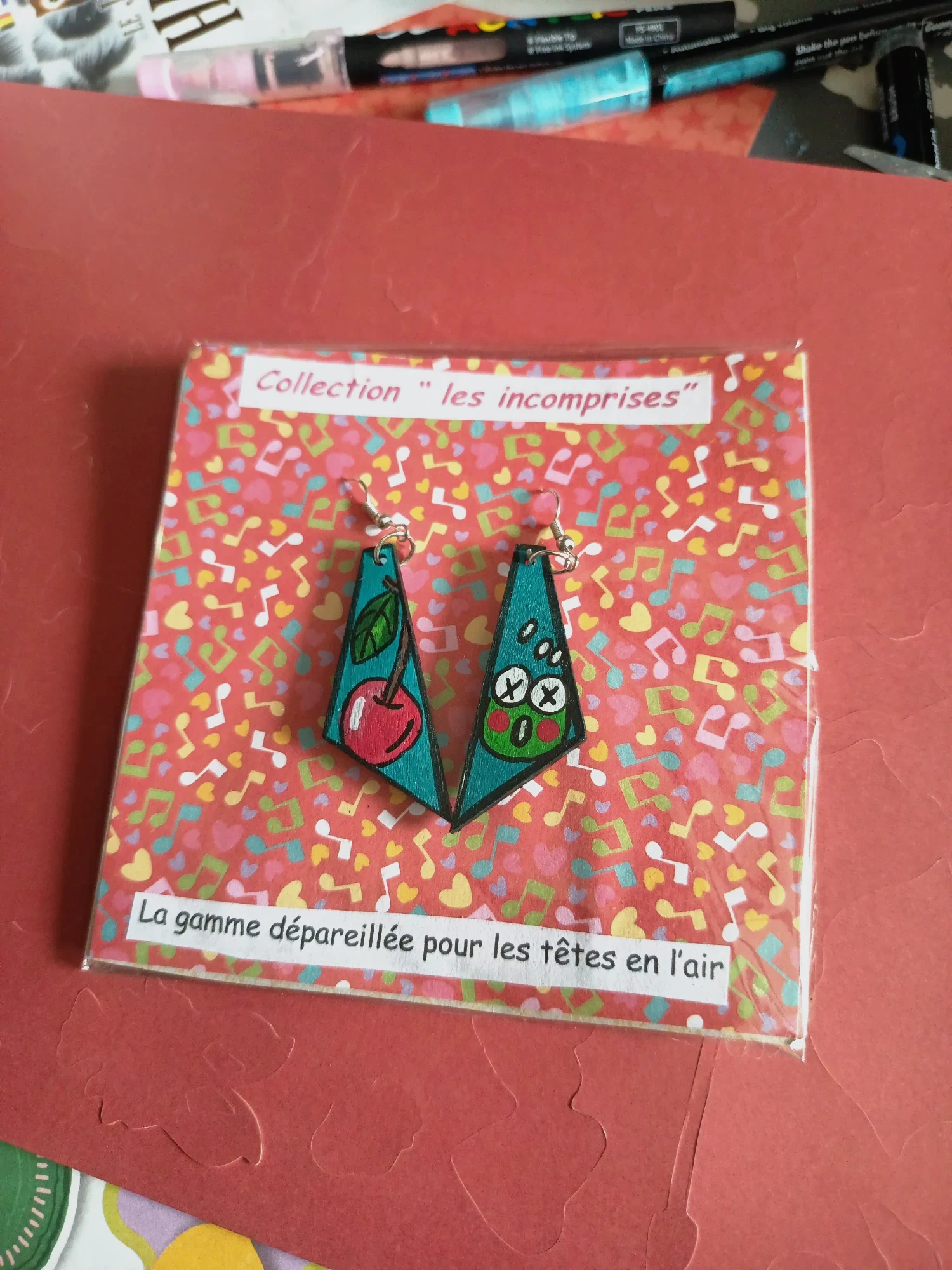 Boucles d'oreille collection les incomprises 
