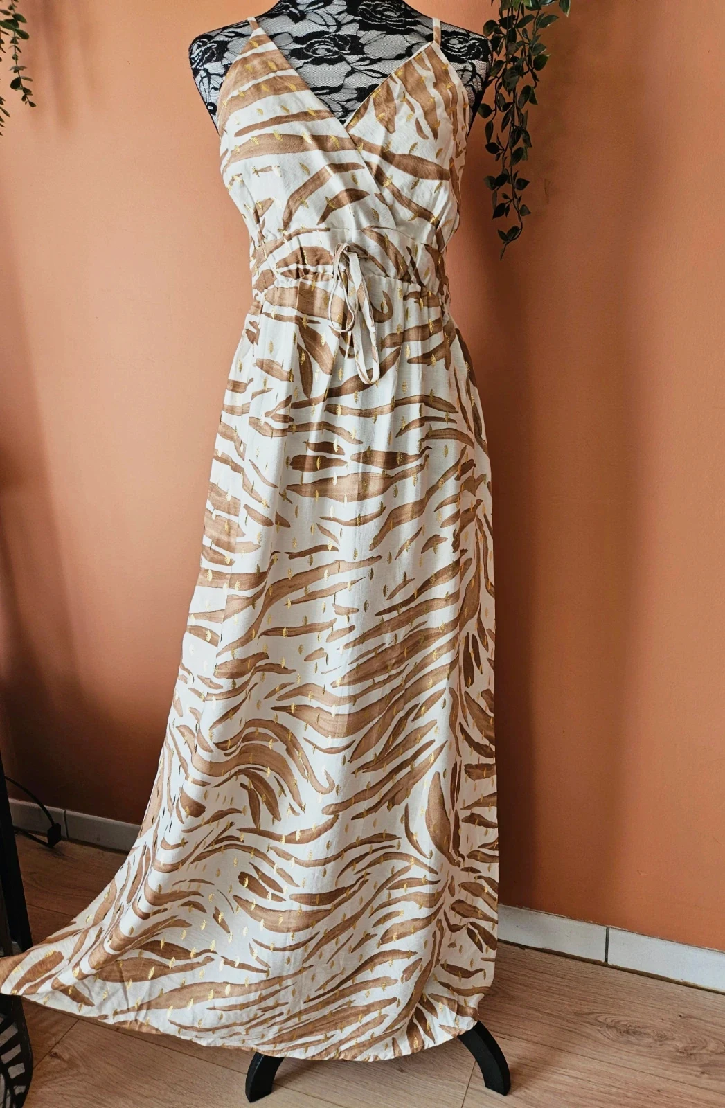 💫Robe longue aux reflets dorés- - TU 36 au 42💫 – Boutique Parisienne – taille L / 40 / 12