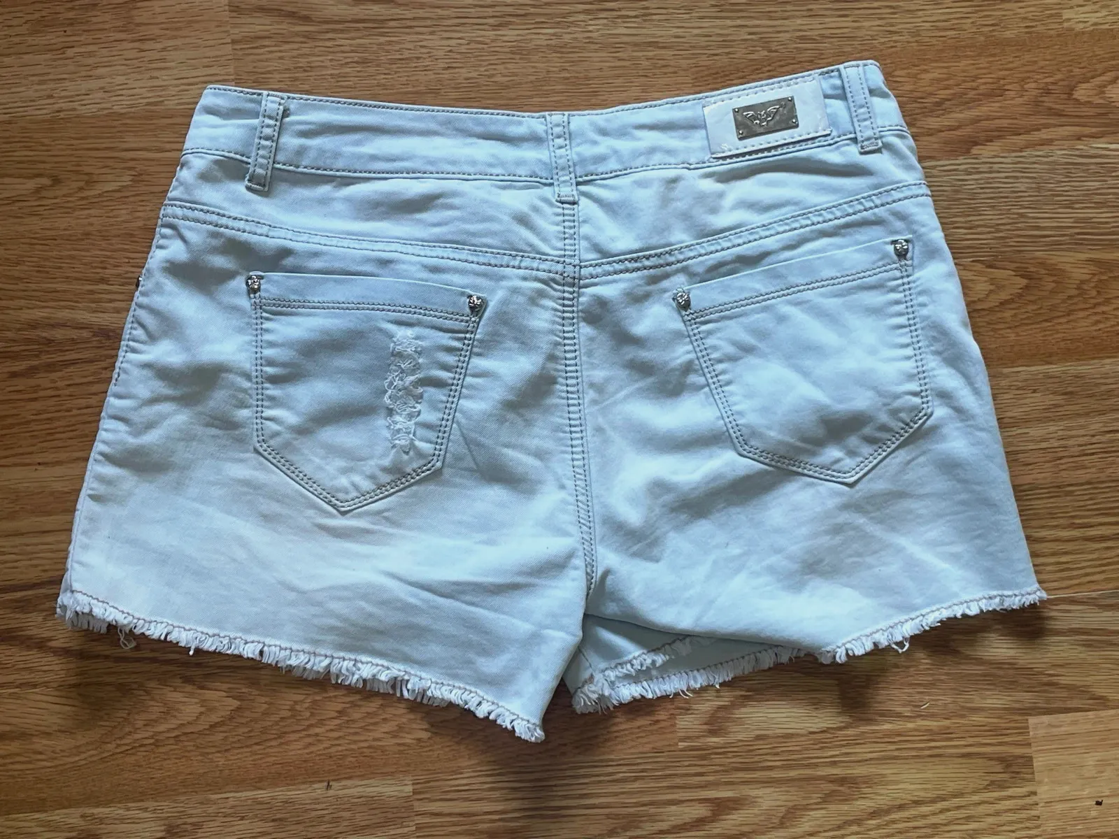 Shorts vaqueros blancos Black Bat - Talla 38 (Etiqueta 42 - Da poca talla) – black batman – taille M / 38 / 10 5