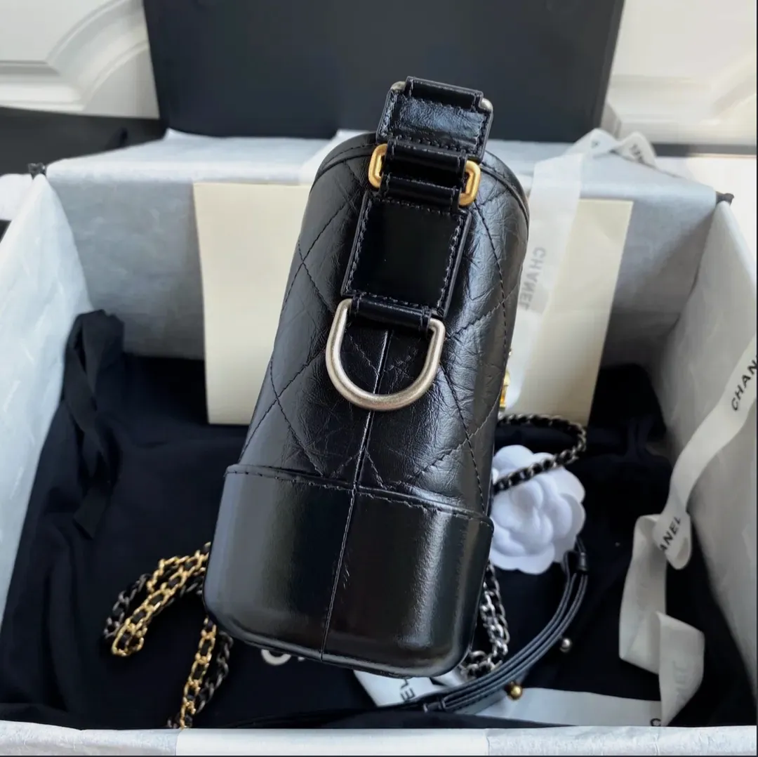 Chanel sac à main chaîne dorée noir – Chanel – noir – taille Taille unique 3