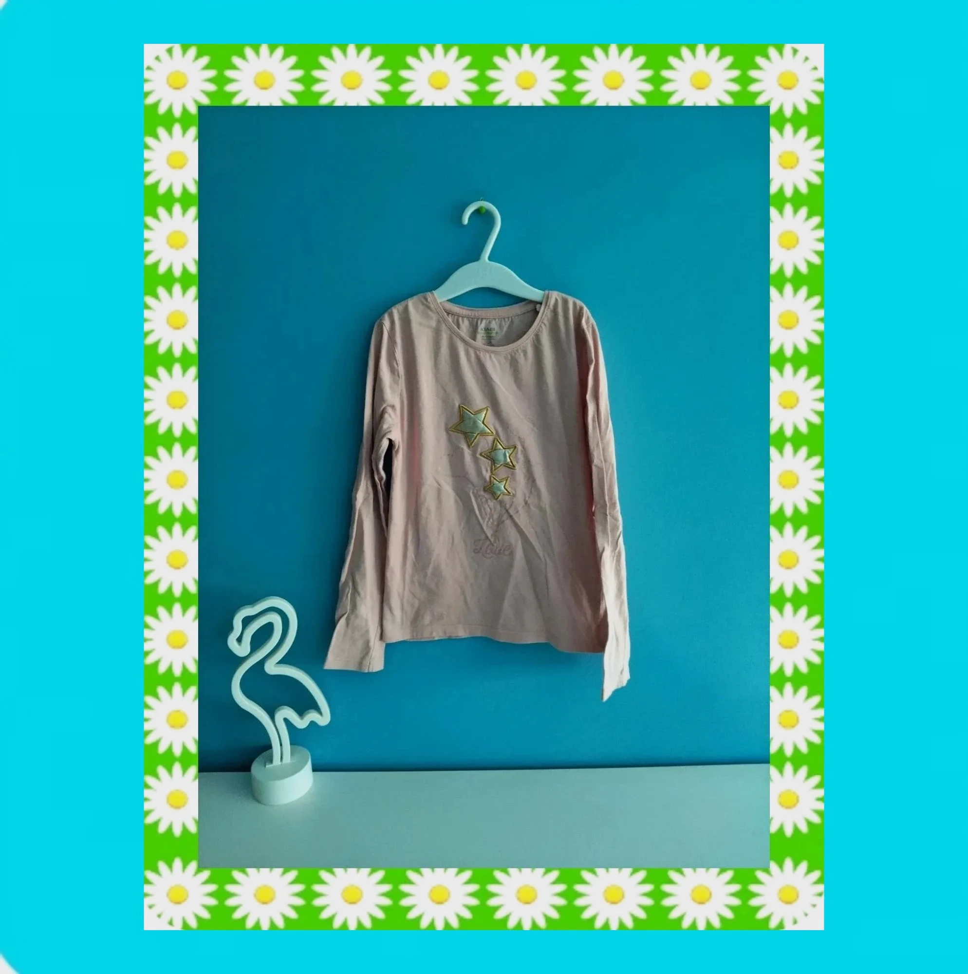 🩷 Camiseta Niña Estrellas Relieve 🩷 – Kiabi – taille 10 ans / 140 cm