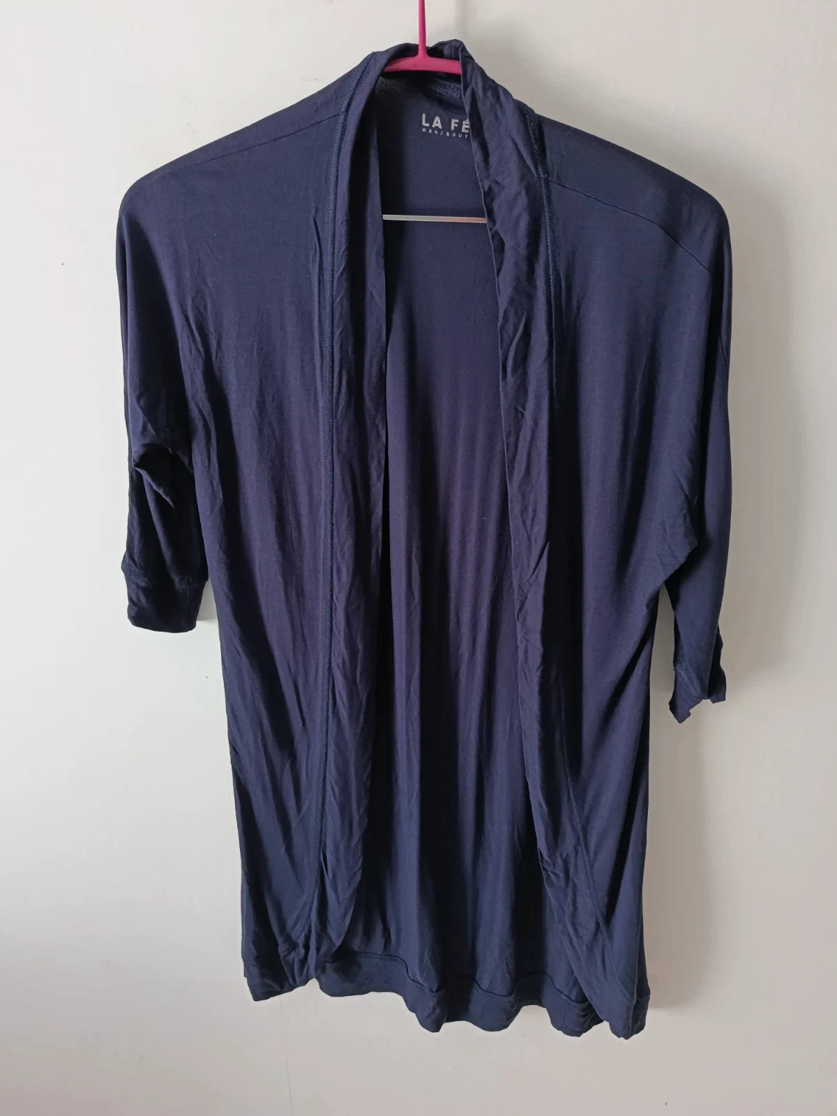 💛Je vends ce joli cardigan de la marque La Fée Maraboutée💛