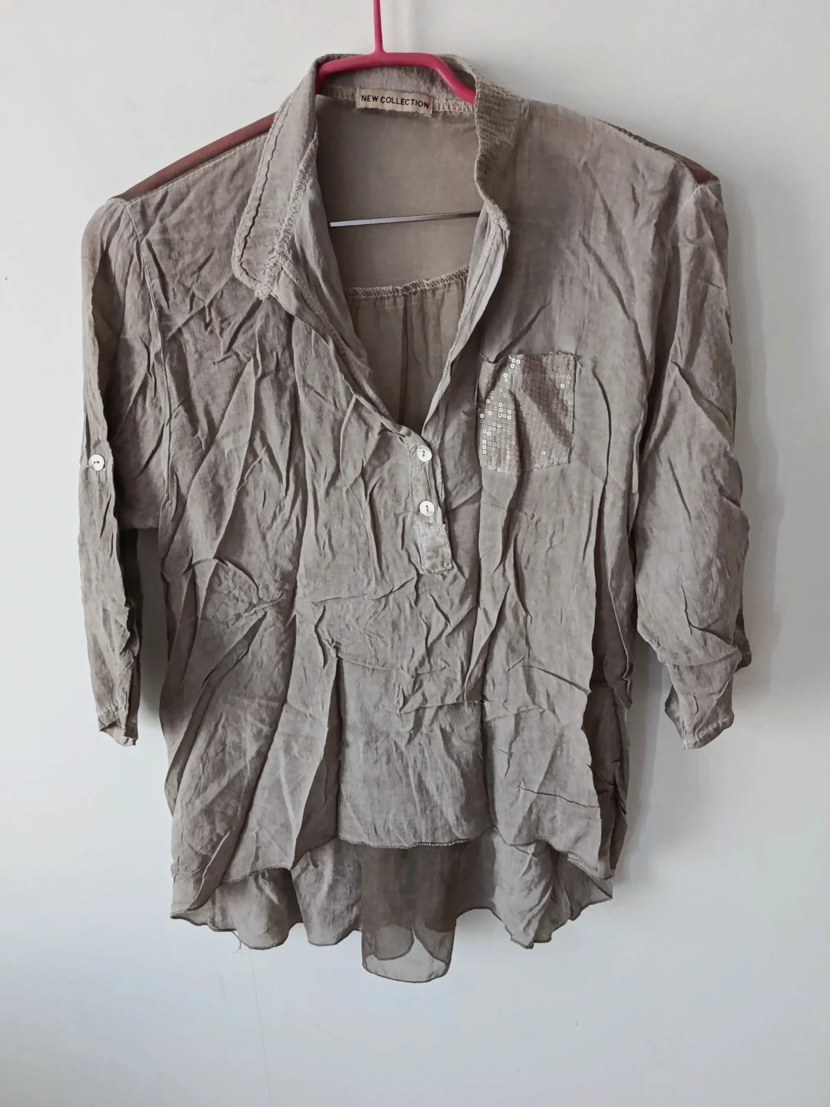 🧡Je vends cette jolie blouse de la marque New Collection🧡