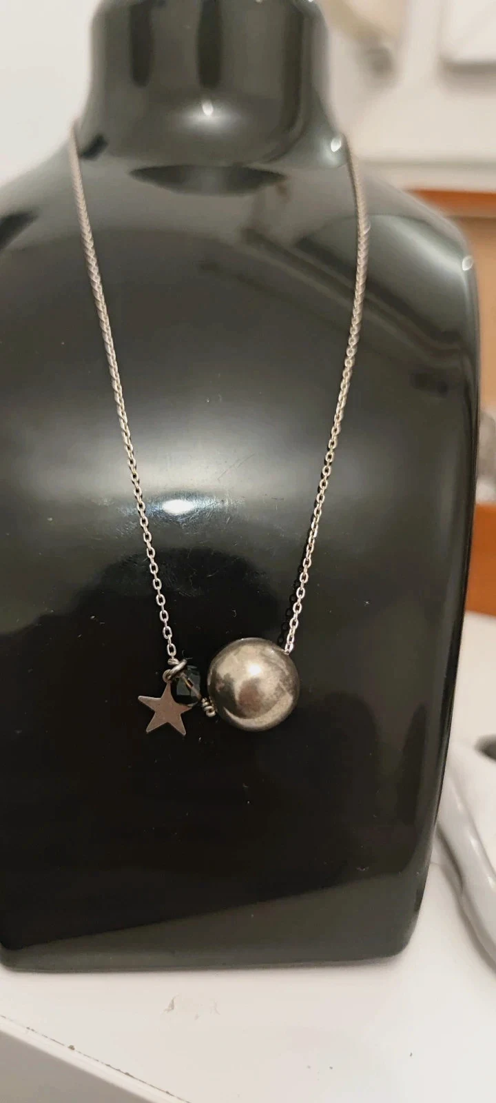 Collier – adm